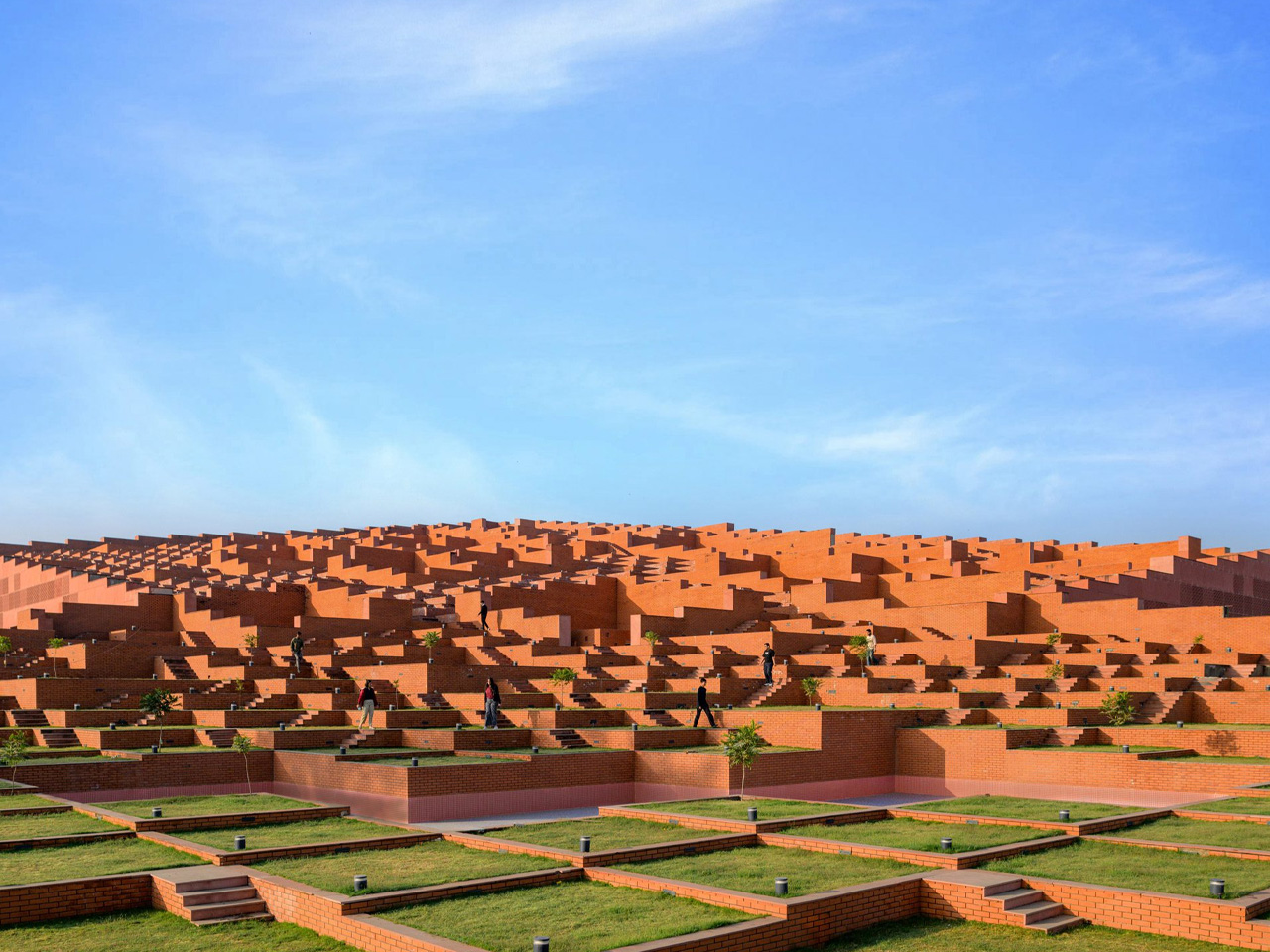 Architecture of India，stepped public landscape，climate response，Artistic atmosphere，