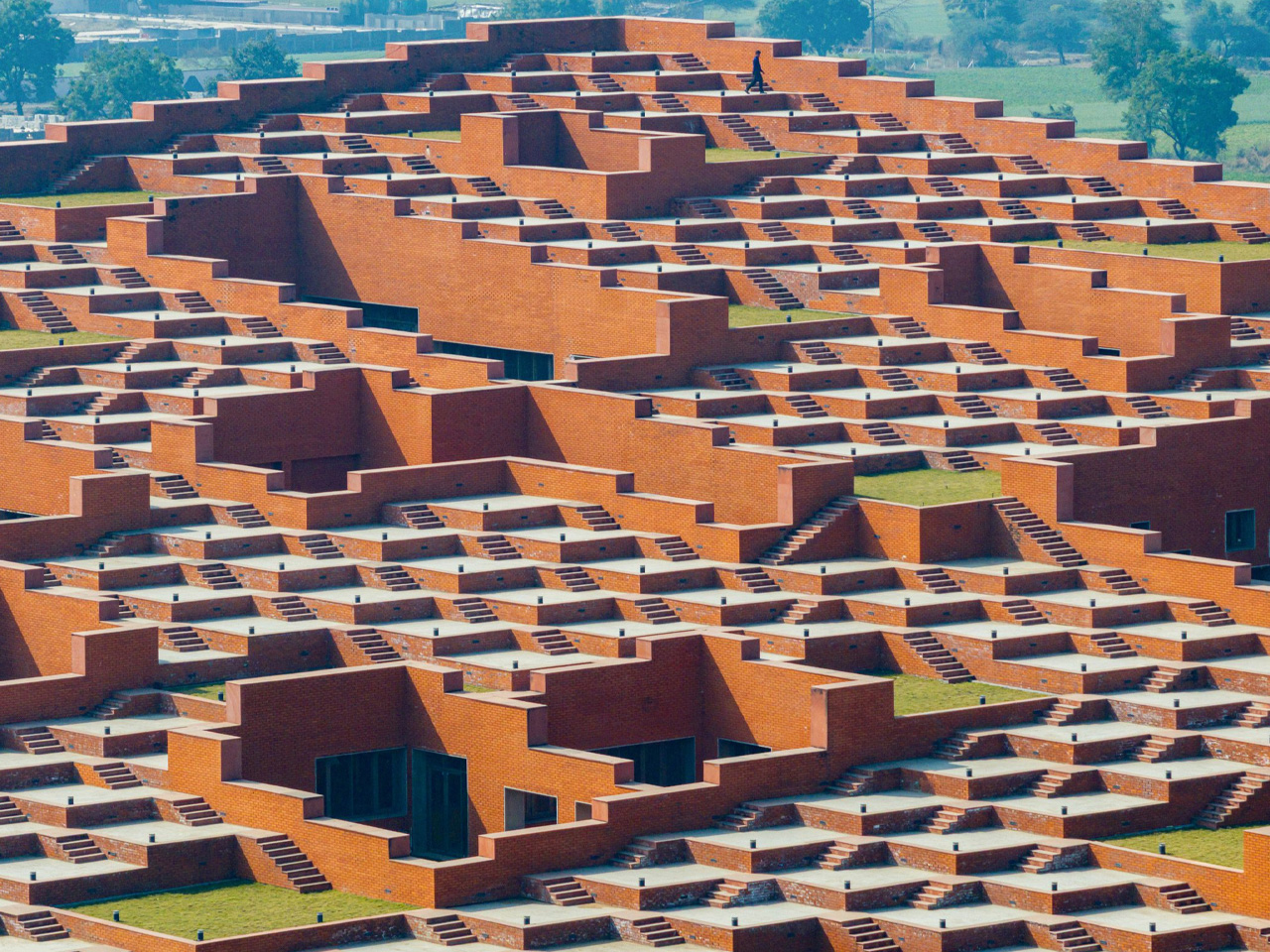 Architecture of India，stepped public landscape，climate response，Artistic atmosphere，