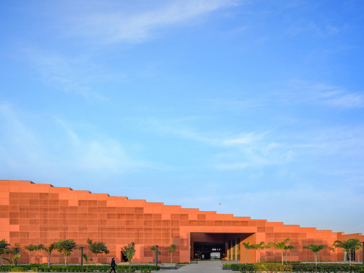 Architecture of India，stepped public landscape，climate response，Artistic atmosphere，