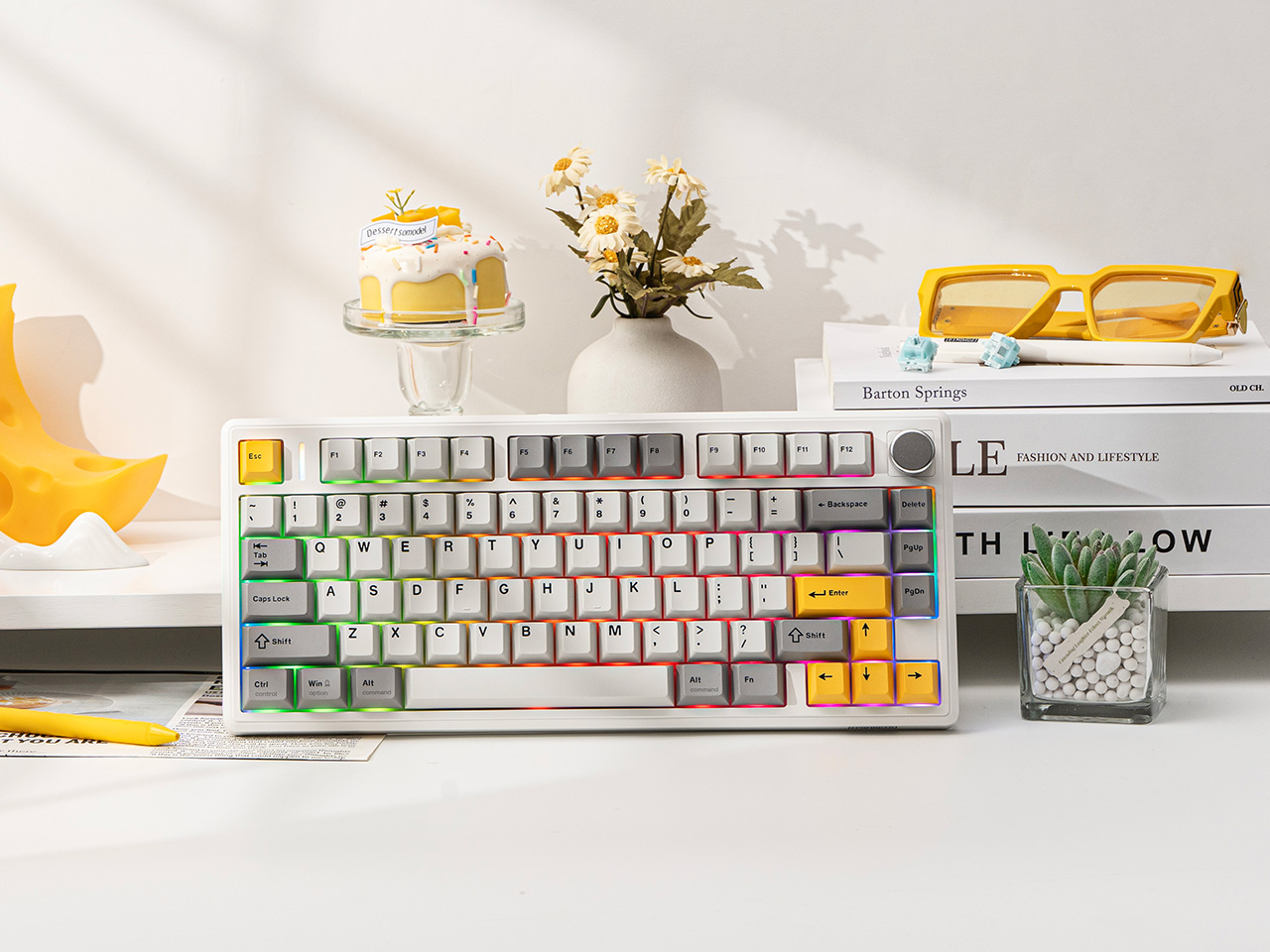Epomaker TH80 V2，Mechanical keyboard，Wireless design，Hot plug，Long battery life，