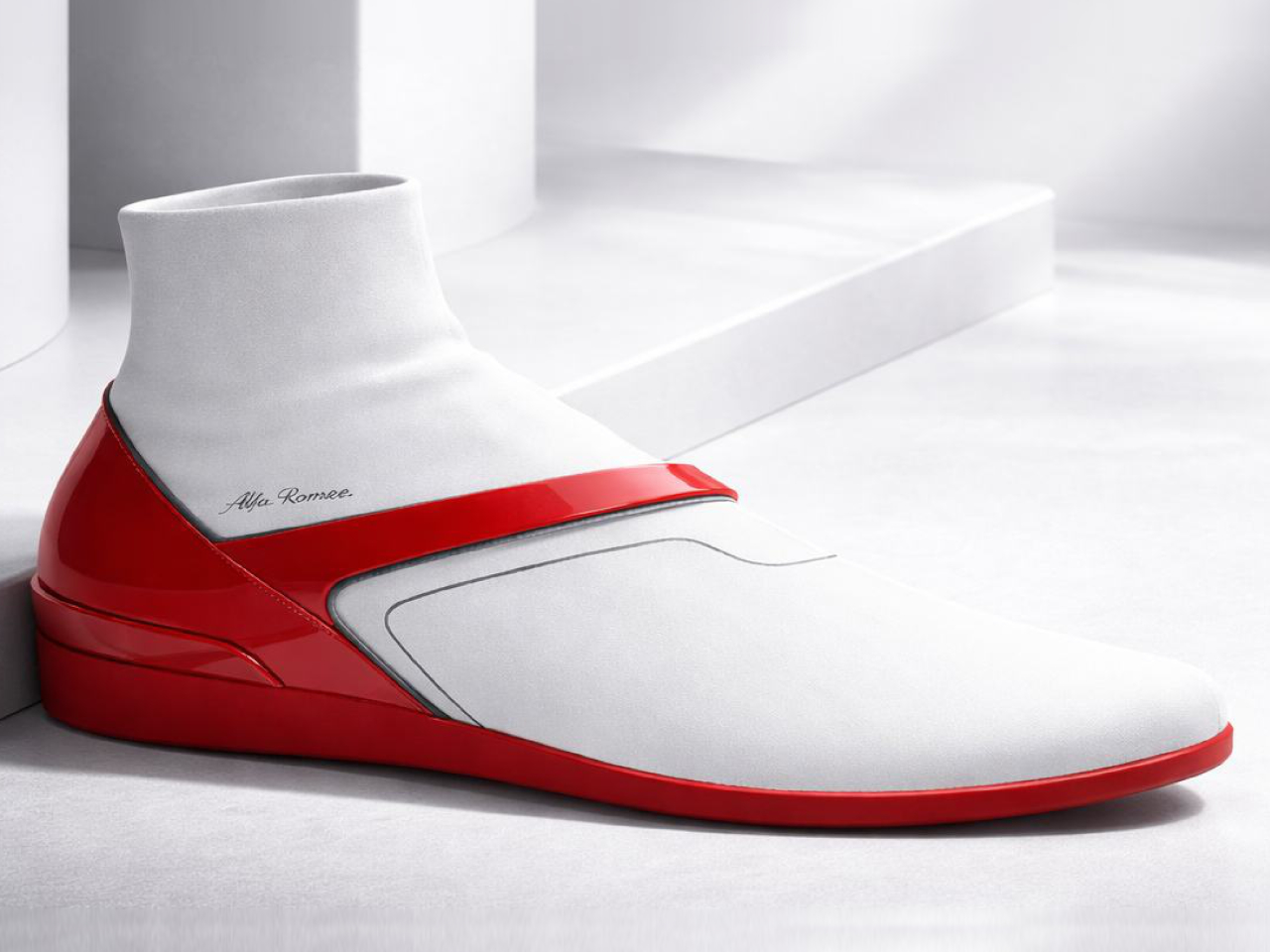 Alpha Romeo，Sense of future，Haamed Ansari，Racing Stripes，sports car aesthetics，