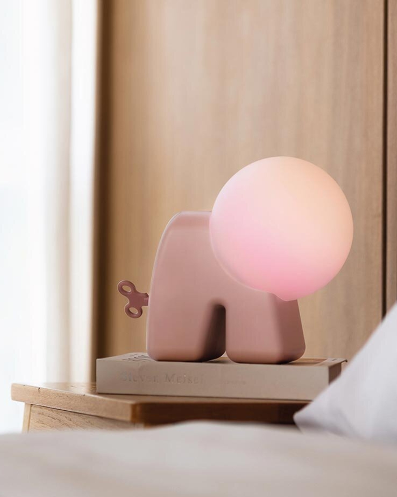 Atmosphere lamp，2026 iF Design Award，Coil Interactive Light，Retro，