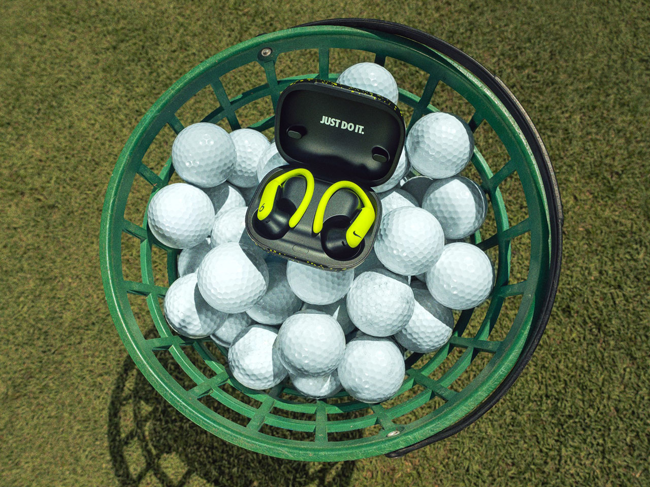 Bluetooth headset，Beats Joint，NikePowerbeatsPro2，Heart rate monitoring，Sports headset，