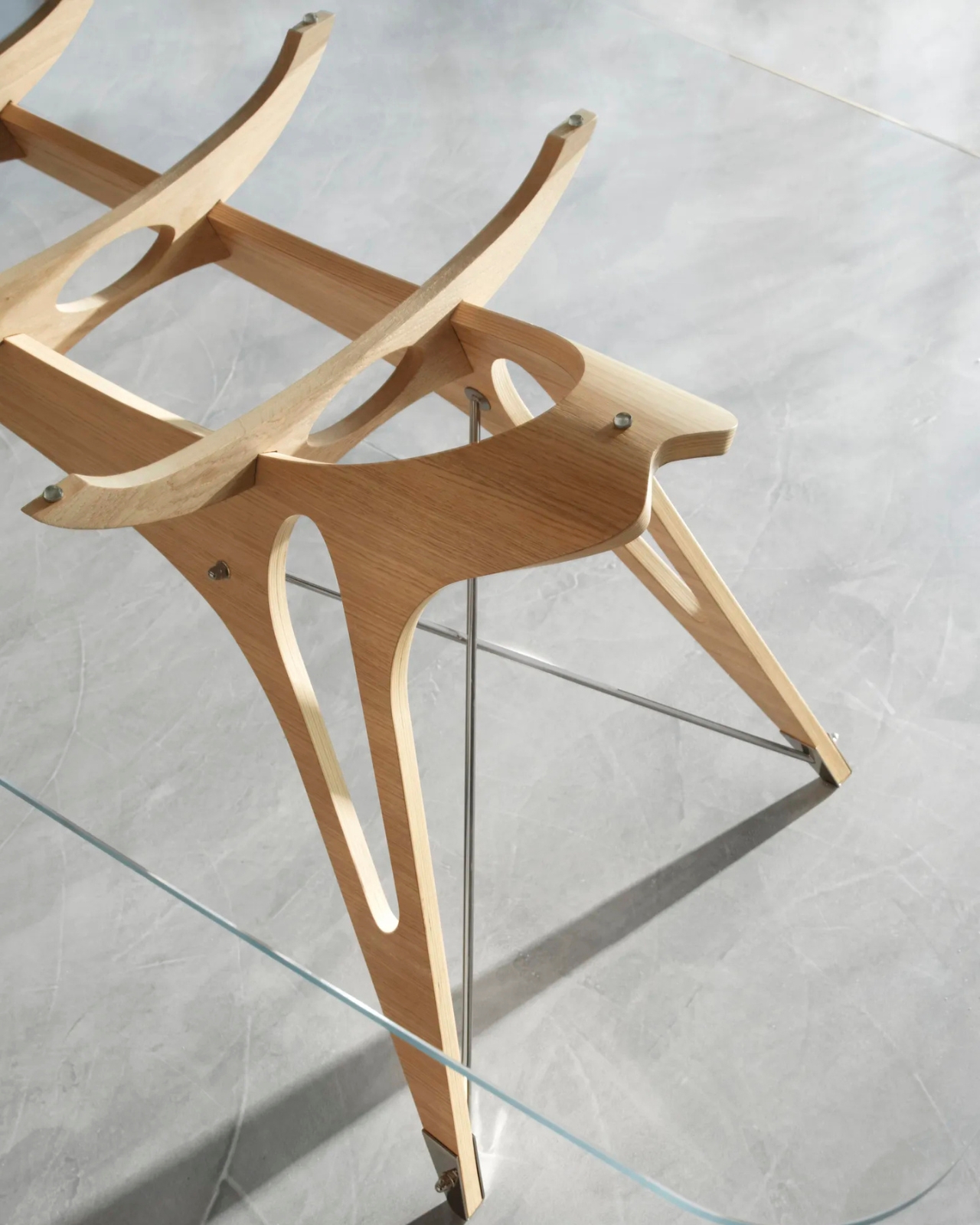 Vertebra table，Zanotta，Milan Design Week 2026，furniture engraving，Italian design，