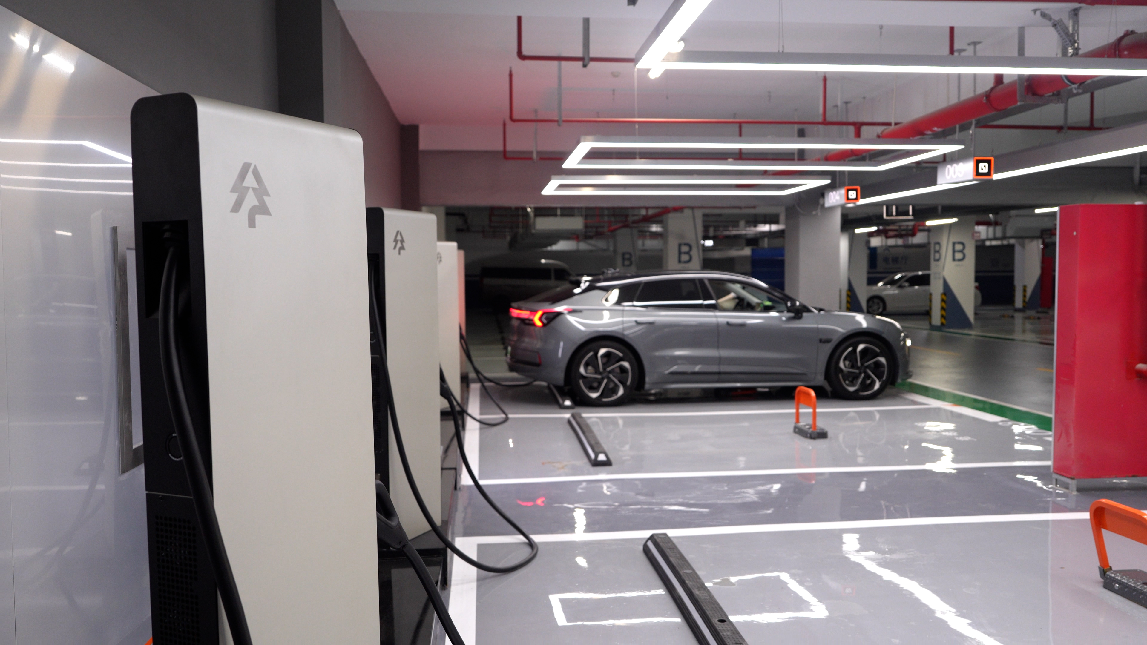 new energy，The vast energy，Charging pile，liquid-cooled over-filled pile，