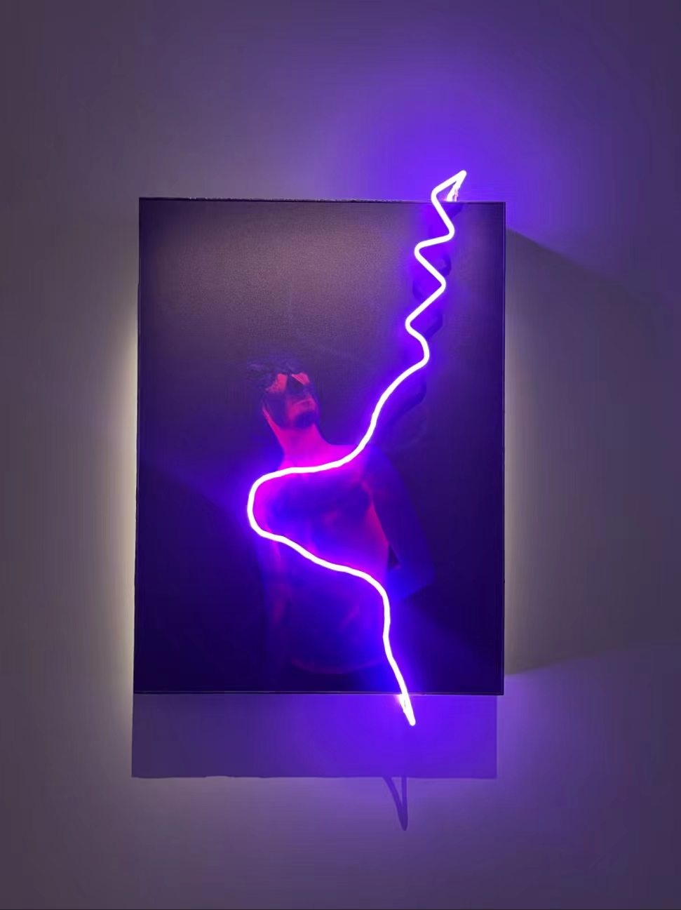 # glass tube neon lights# retro neon sculpture# neon art，