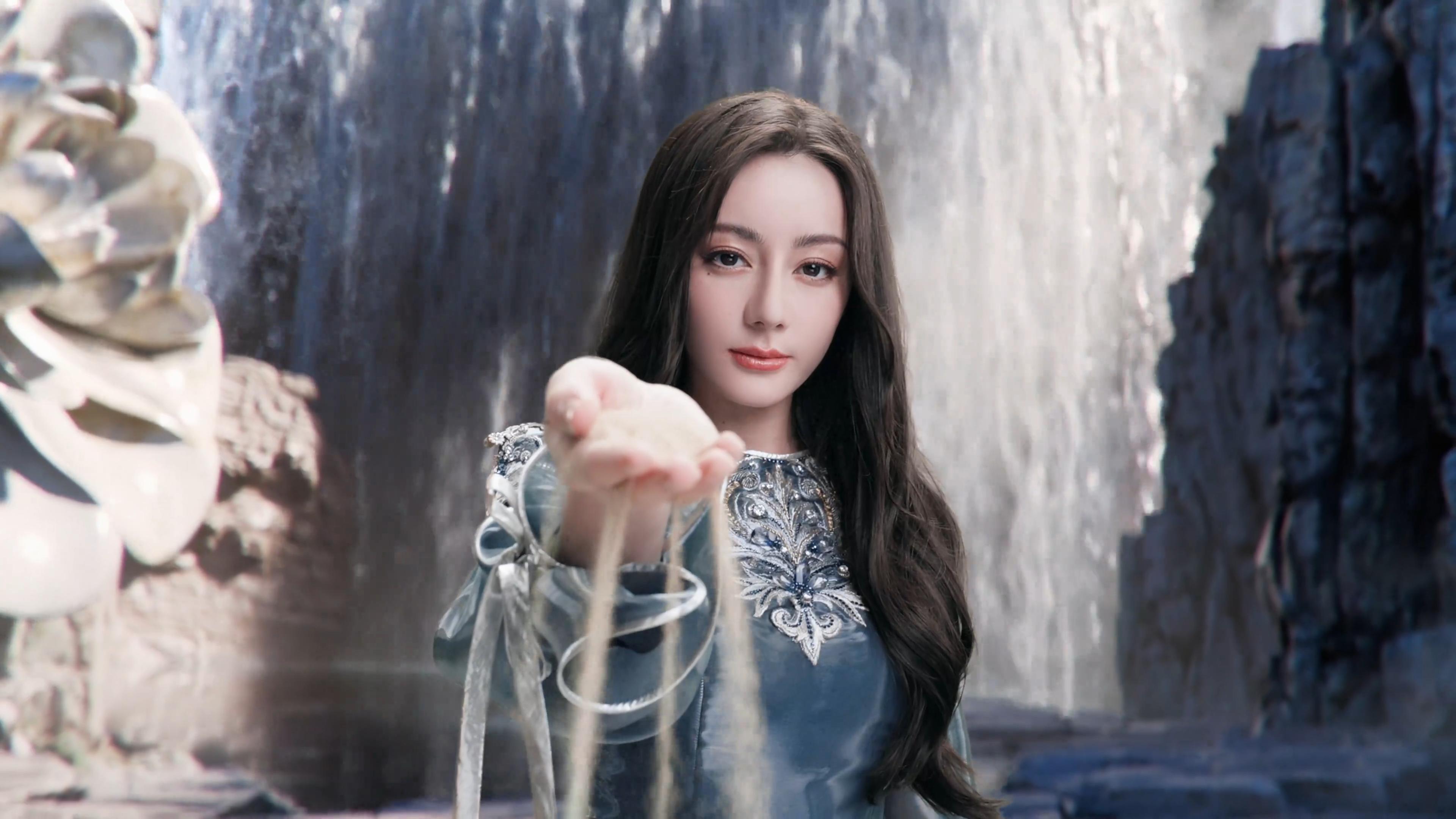 Dilraba，crown bead ceramic，cg，animation，Morning vision，Product animation，