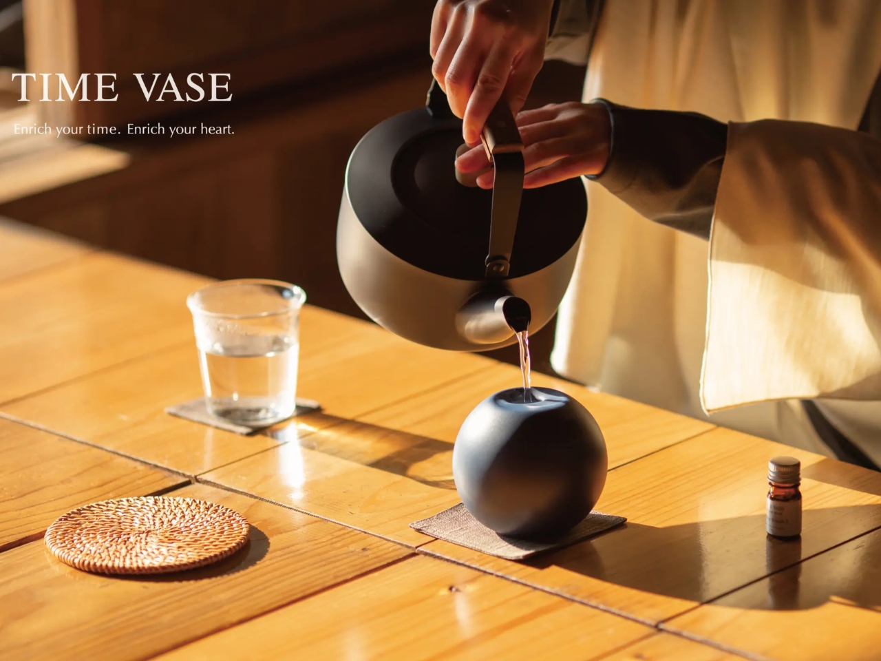 TimeVase，container，vase，Home furnishings，
