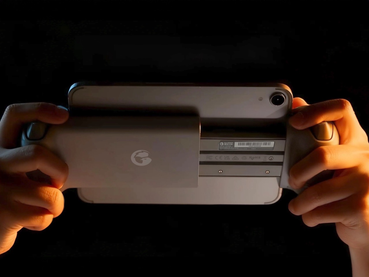 G8 Plus MFi，Game handle，Digital，electronic product，