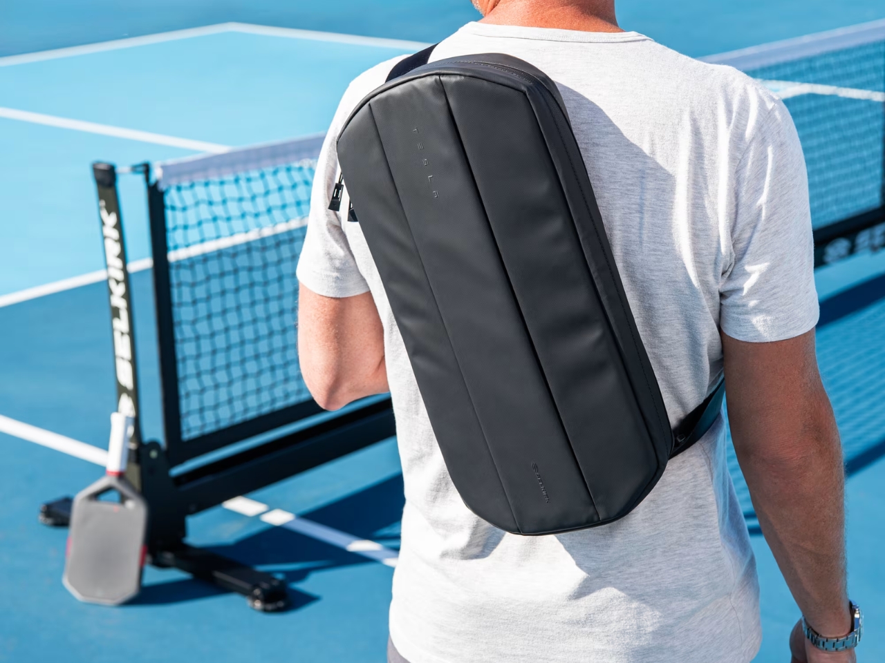Plaid，Racket，Sports equipment，originality，