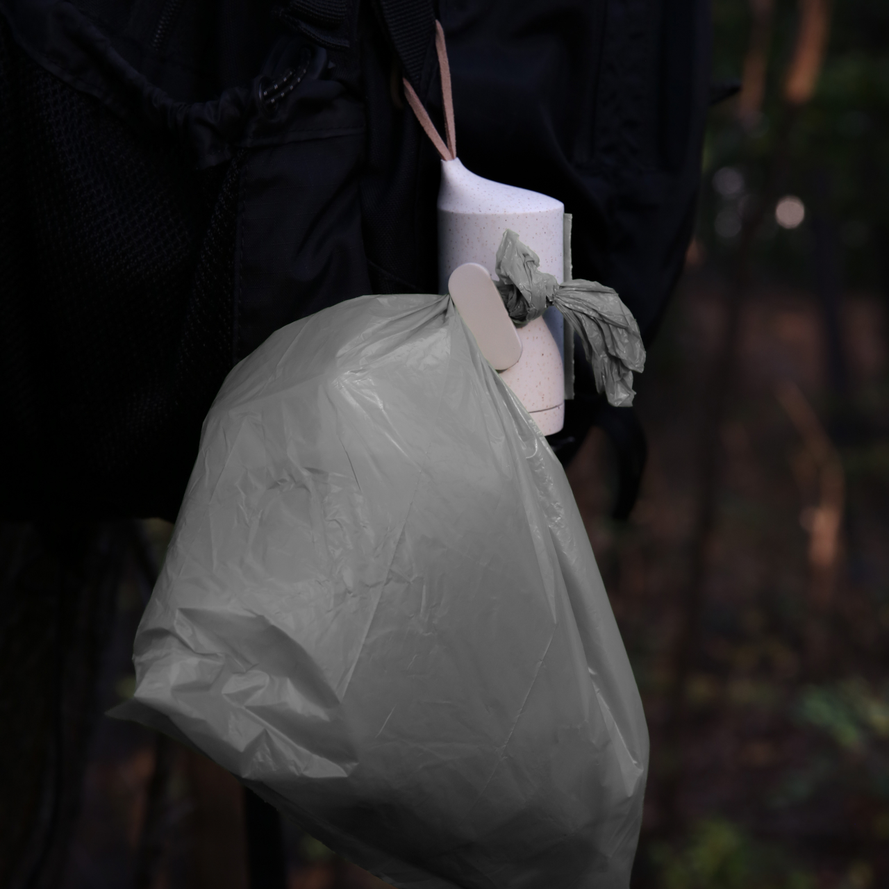 Portable garbage bag receiver，Outdoor equipment，originality，Peak Pouch，Portable garbage bag receiver，Outdoor equipment，originality，