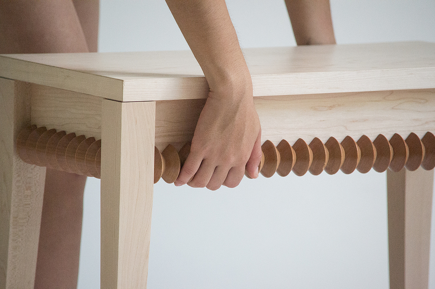 wooden ，Table，bead，