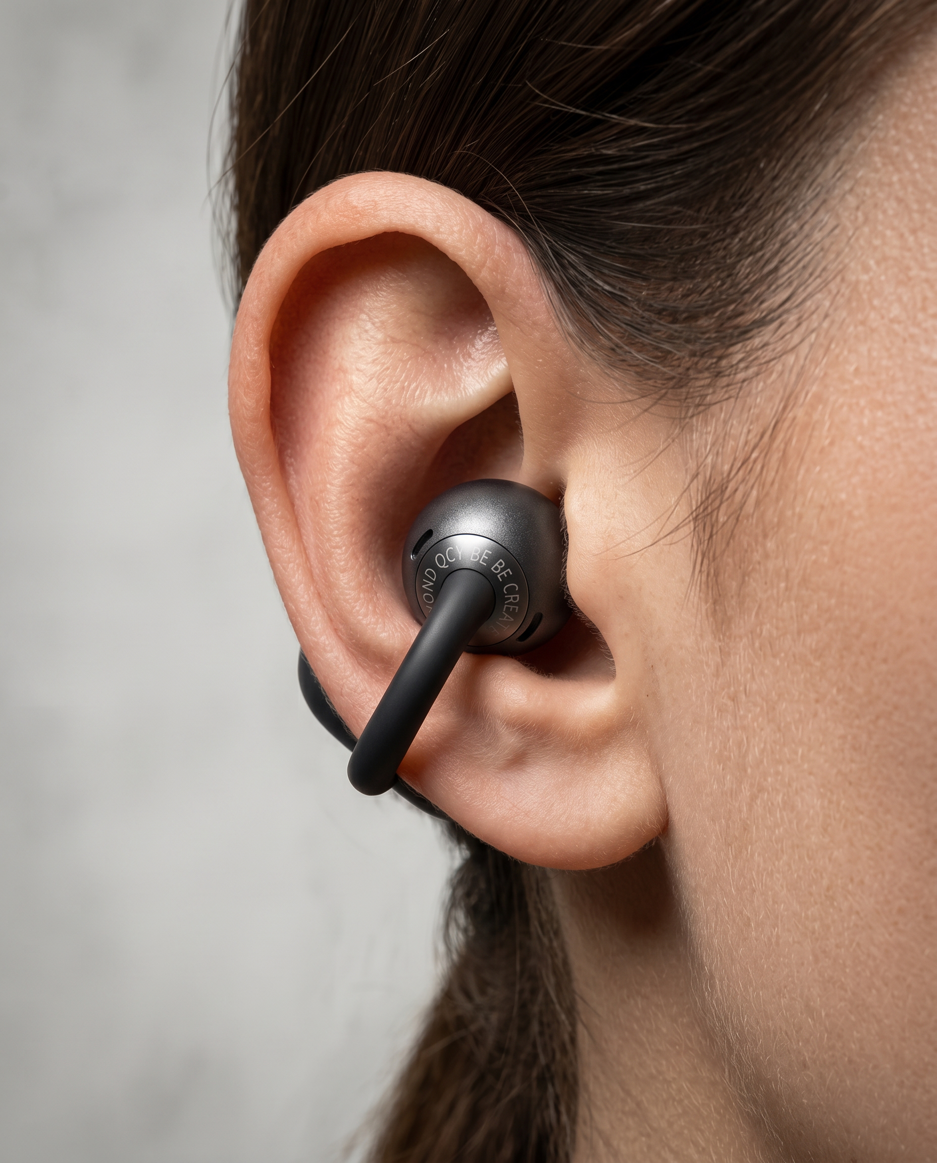 Audio products，Earphone design，ows，industrial design，Explosive Case，Academy of Fine Art Team，Active noise reduction，clip-on earphones，