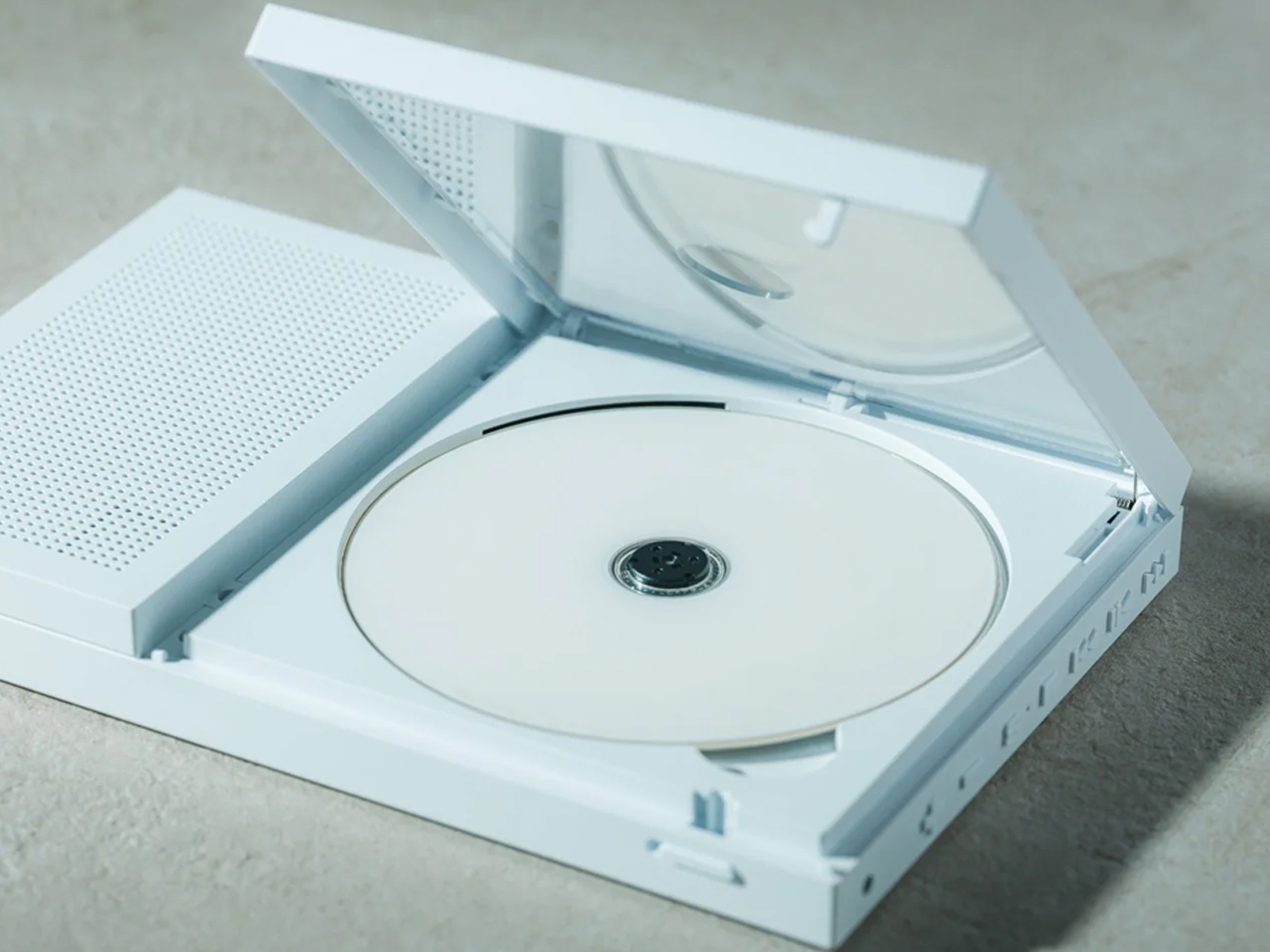 Portable CD Player，Hi-fi，cover design ，Retro Revival，Entity Album，