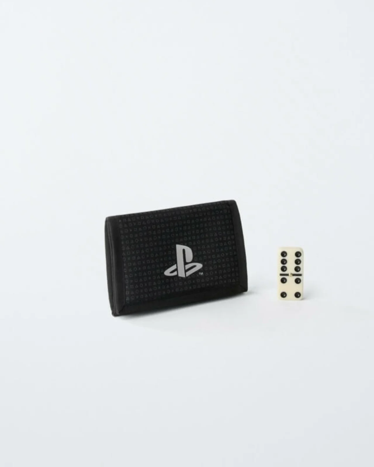 Close，PlayStation，Brand co-name，Game Fashion，Street Wear，