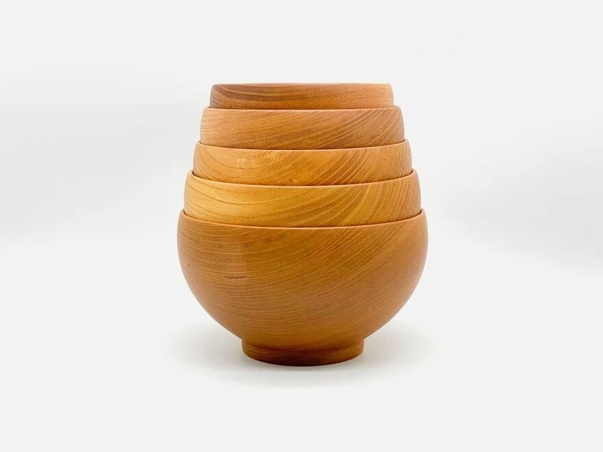 Solid wood tableware，Japanese rice bowl，Catering design，The sense of ritual on the table，industrial design，Oda Hara Wooden，Japanese design，daily good things，100 a good design.，Wooden bowl，Good things at the table，Shi Xiaoxi，Why is this design good?，Daily Good Recommendations，Japan excellent design award，product design，