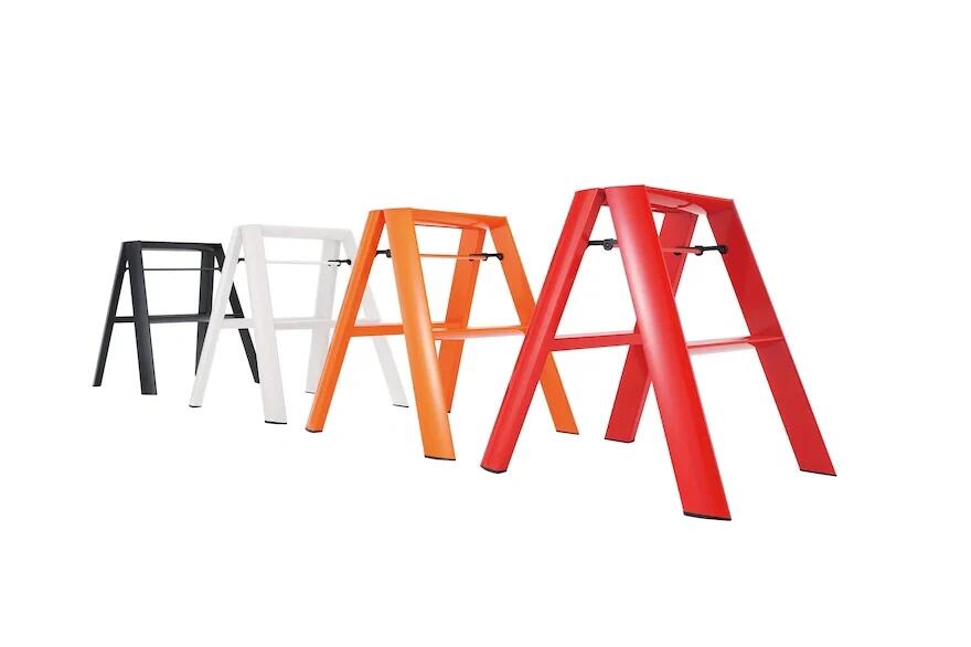 ladder，lucano，industrial design，Daily good things to share，100 a good design.，Shi Xiaoxi，Home Furnishing Daily，four-corner ladder，Why is this design good?，Side table，Sharing furniture.，Household ladder，stool，Japan excellent design award，home aesthetics，product design，Home design，