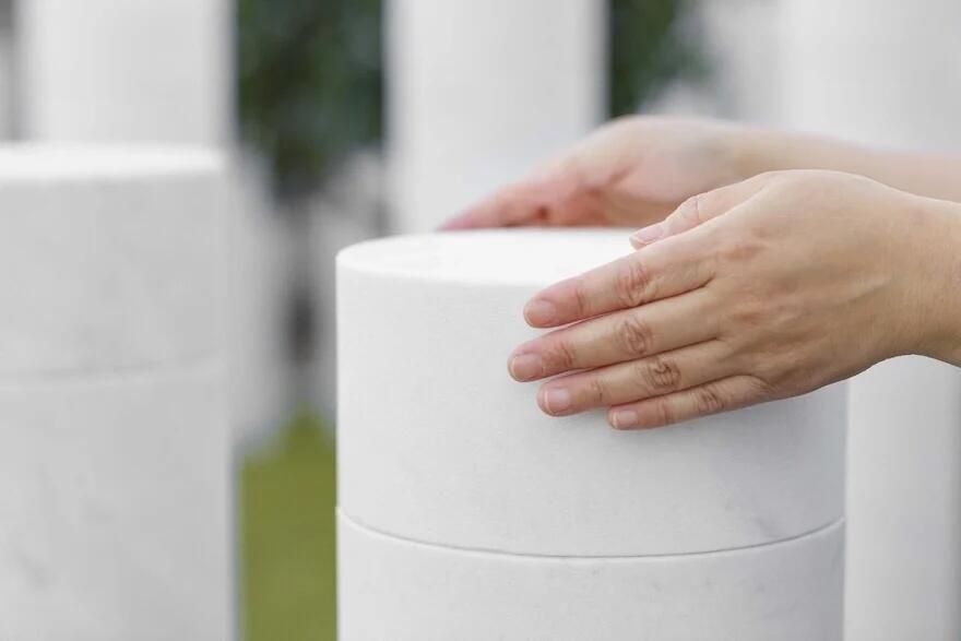 industrial design，product design，cemetery design，Shi Xiaoxi，About death，Japan excellent design award，Tombstone Design，garden design，Tombstone，Why is this design good?，