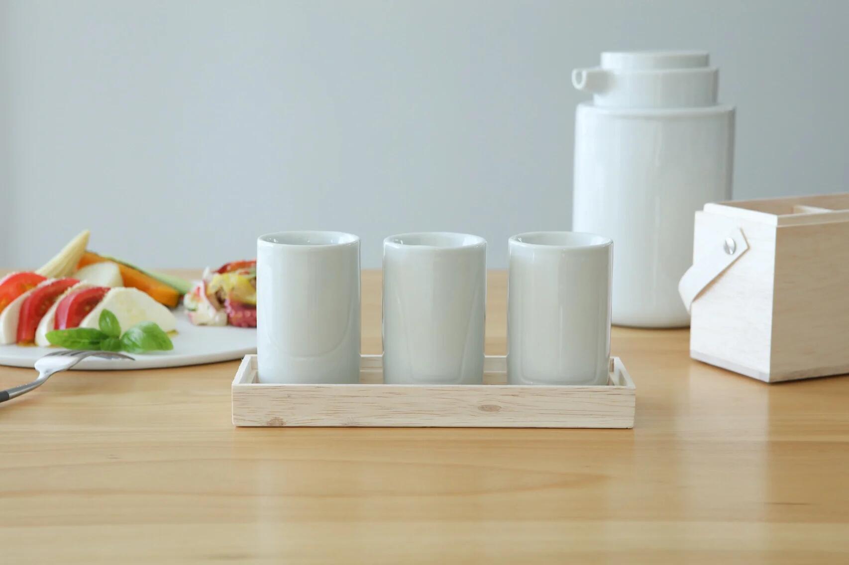 industrial design，product design，Japanese sake，Goblet，Shi Xiaoxi，Clear glass，Japan excellent design award，Wine table culture，Japanese design，Why is this design good?，Life aesthetics，