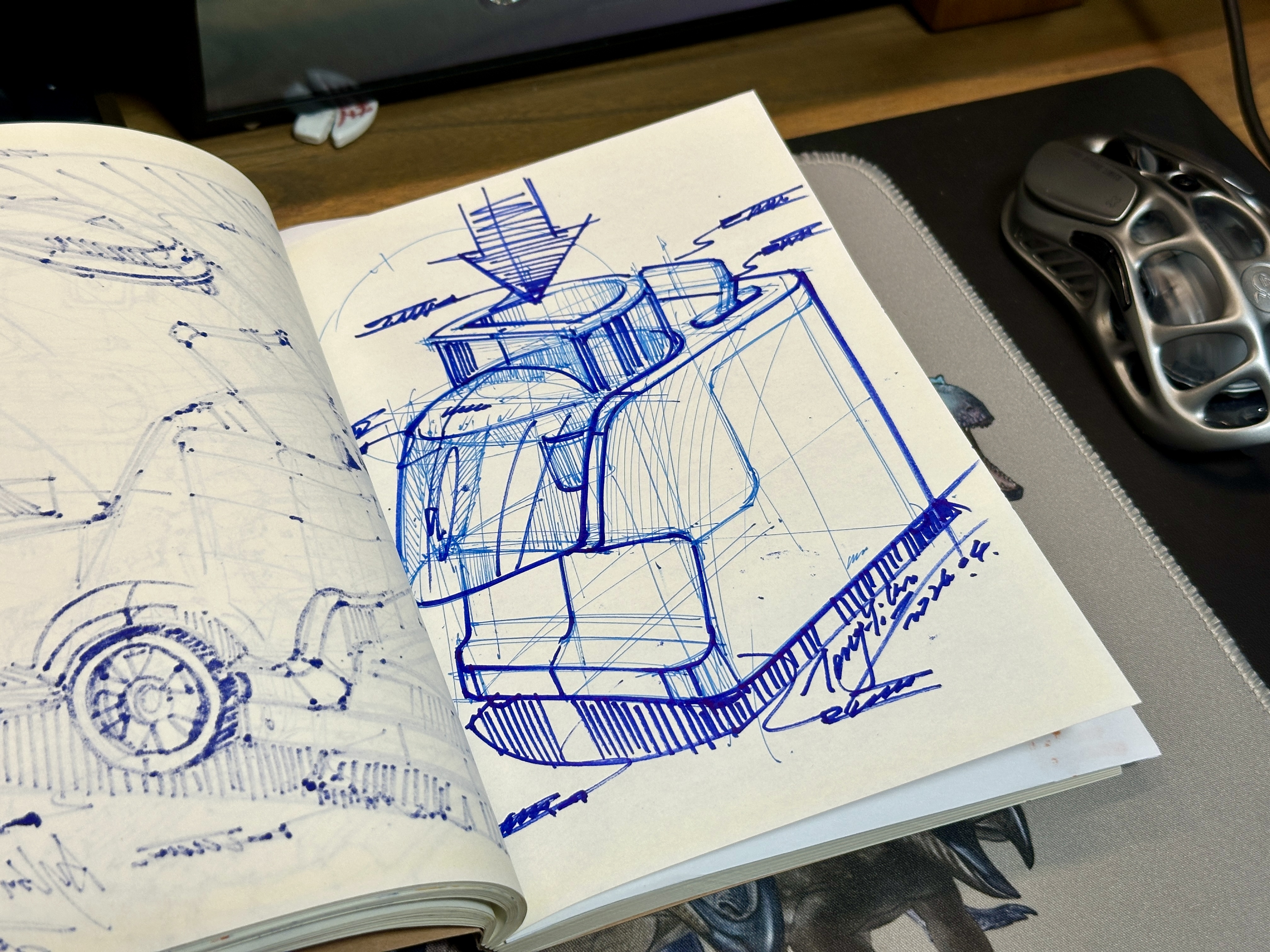 industrial design，product design，Hand drawn product design，Hand drawn industrial design，Designer's hand-painted book，Dream-chasing Design Postgraduate Entrance Examination，