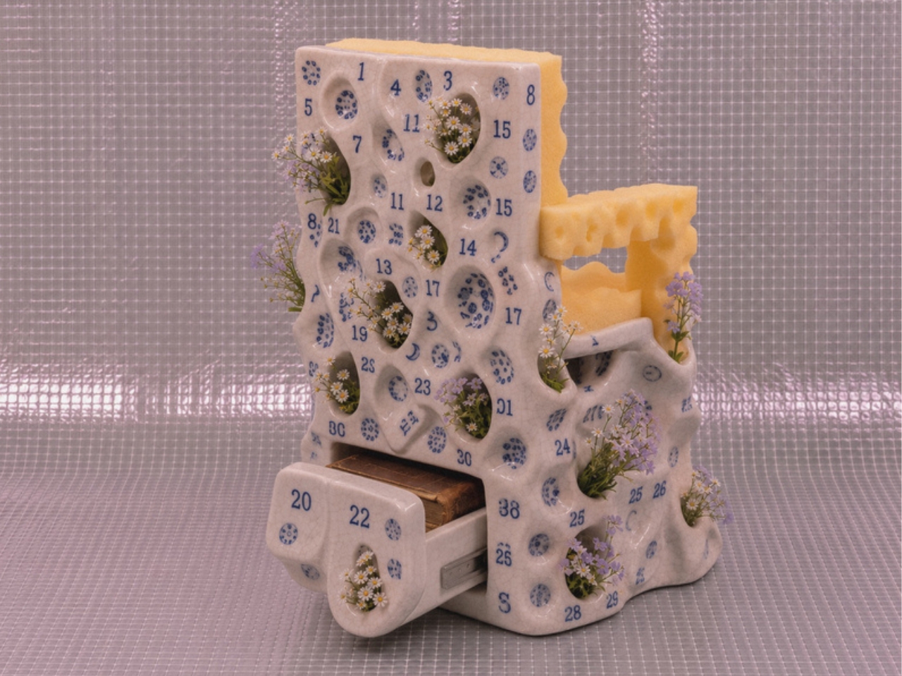 Ceramic Sculpture，Multifunctional storage，Furniture Chair，Storage books，HHMM，