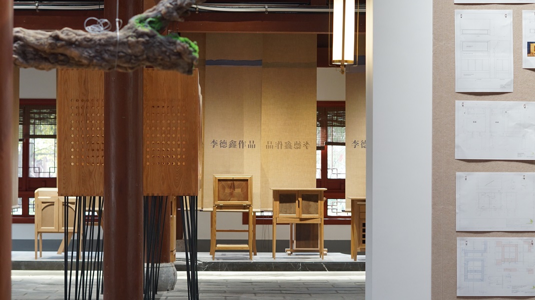 Wood, studio exhibition hall, furniture, antique, stone，