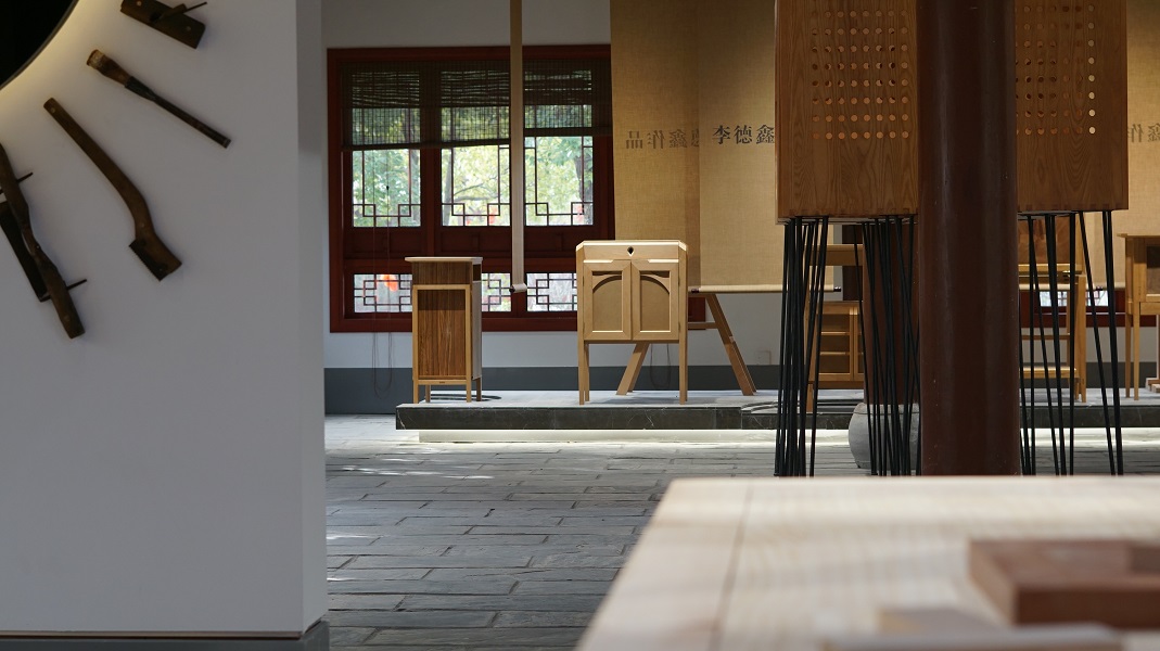 Wood, studio exhibition hall, furniture, antique, stone，