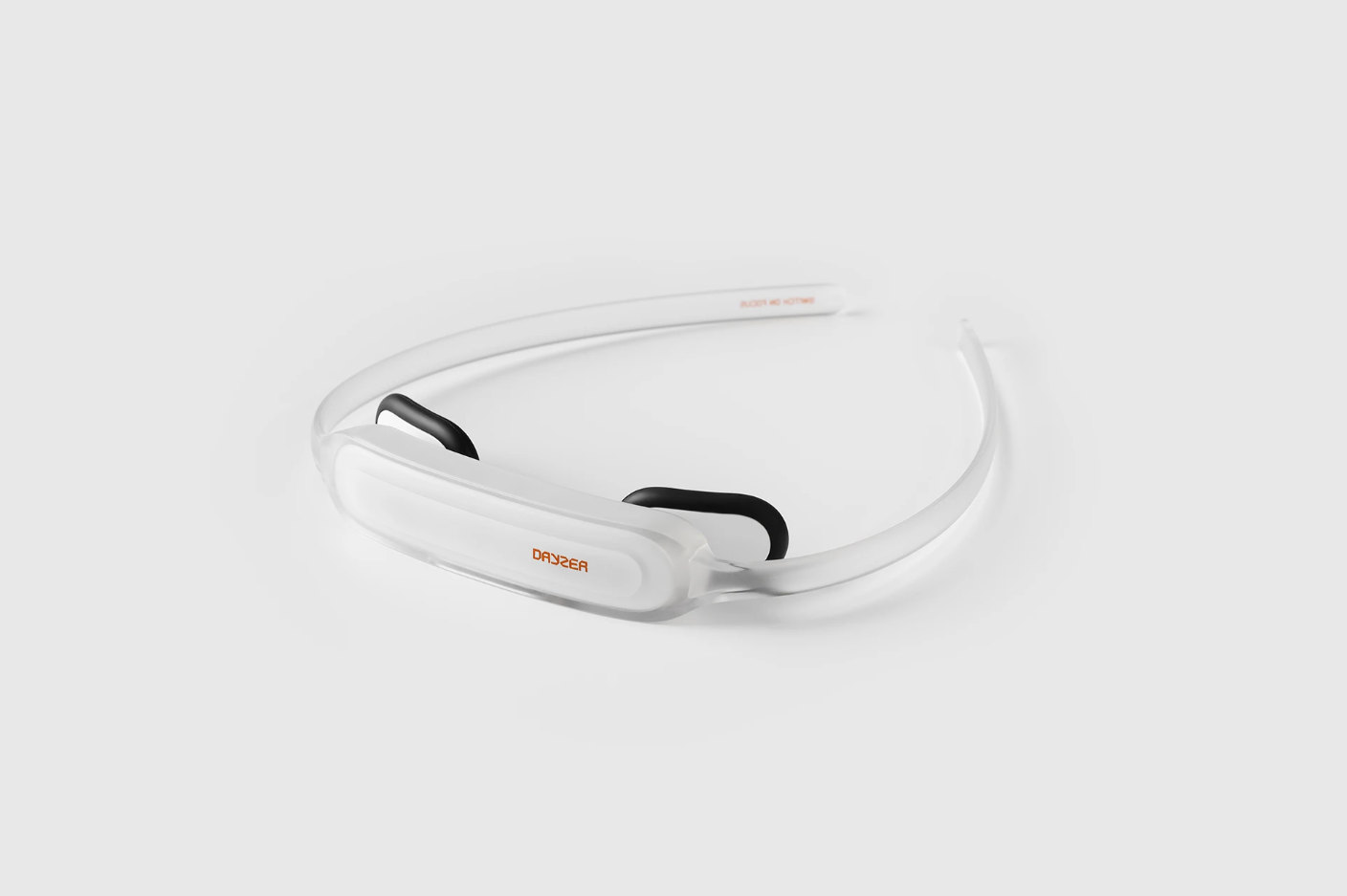 head mounted; 3C; device，