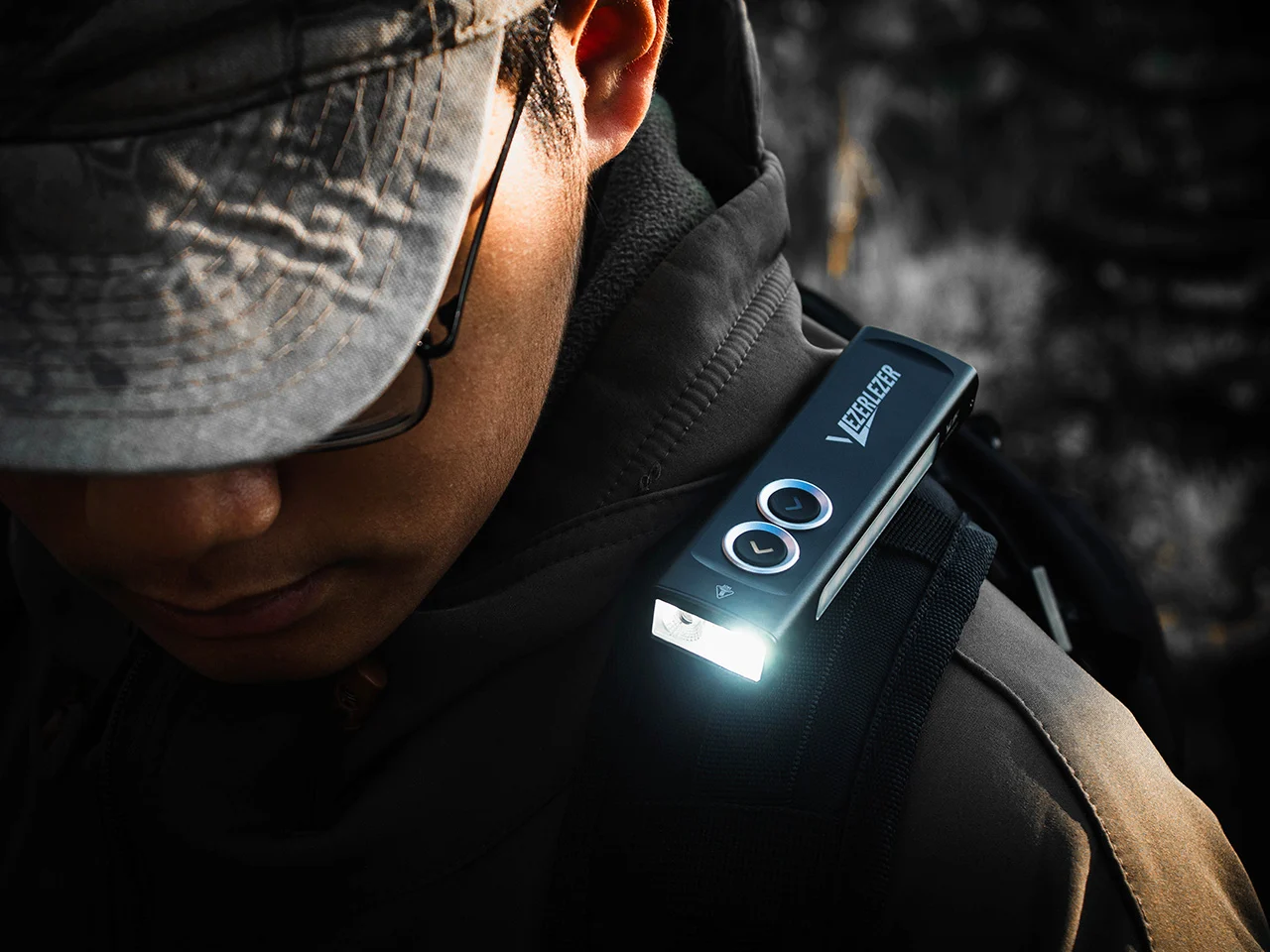Five-in-one flashlight，VEZERLEZER WK2，Stepless Dimming Side Lights，Magnetic tail cover，