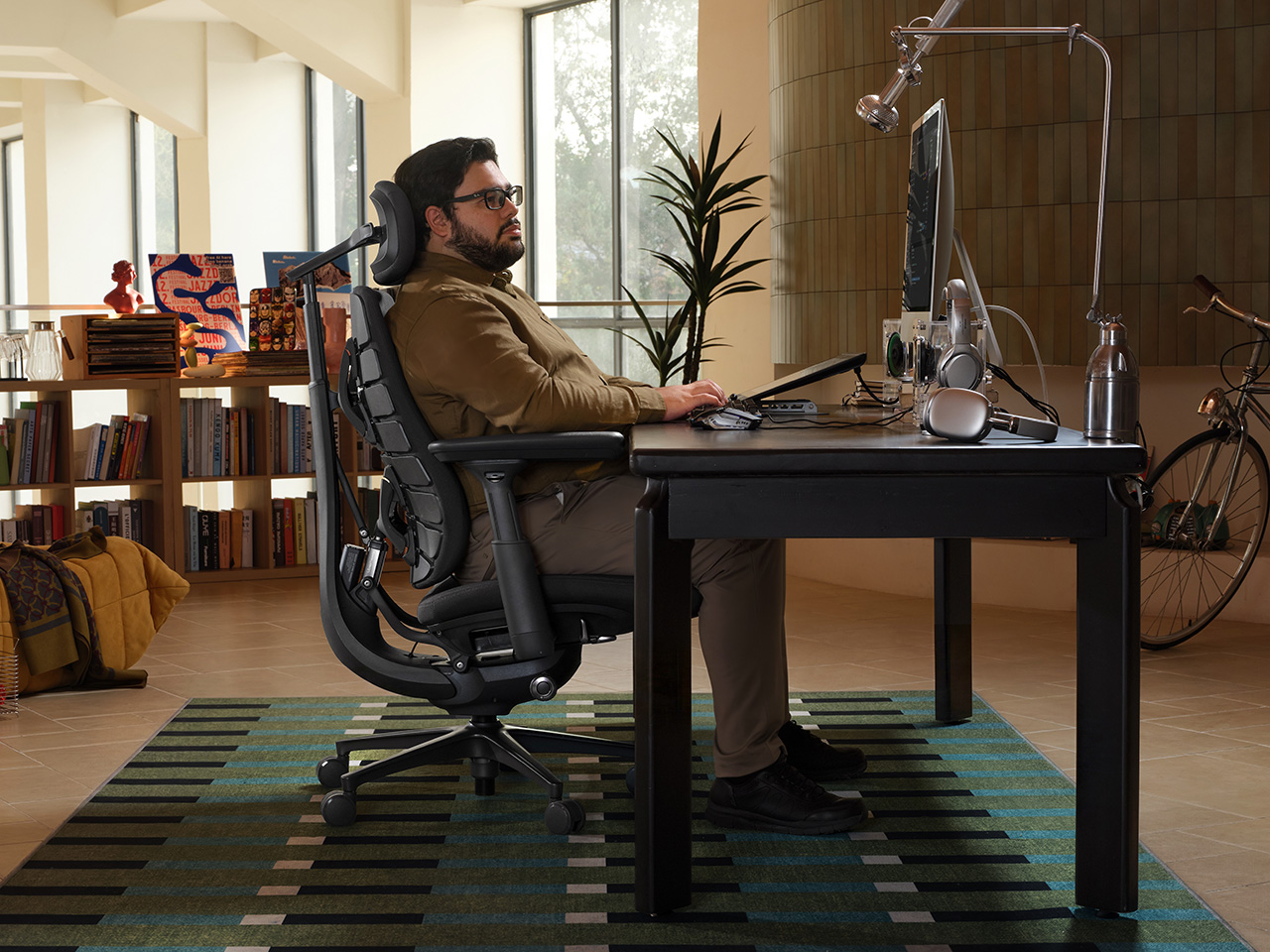 Maxis，chair，ergonomic chair，furniture，