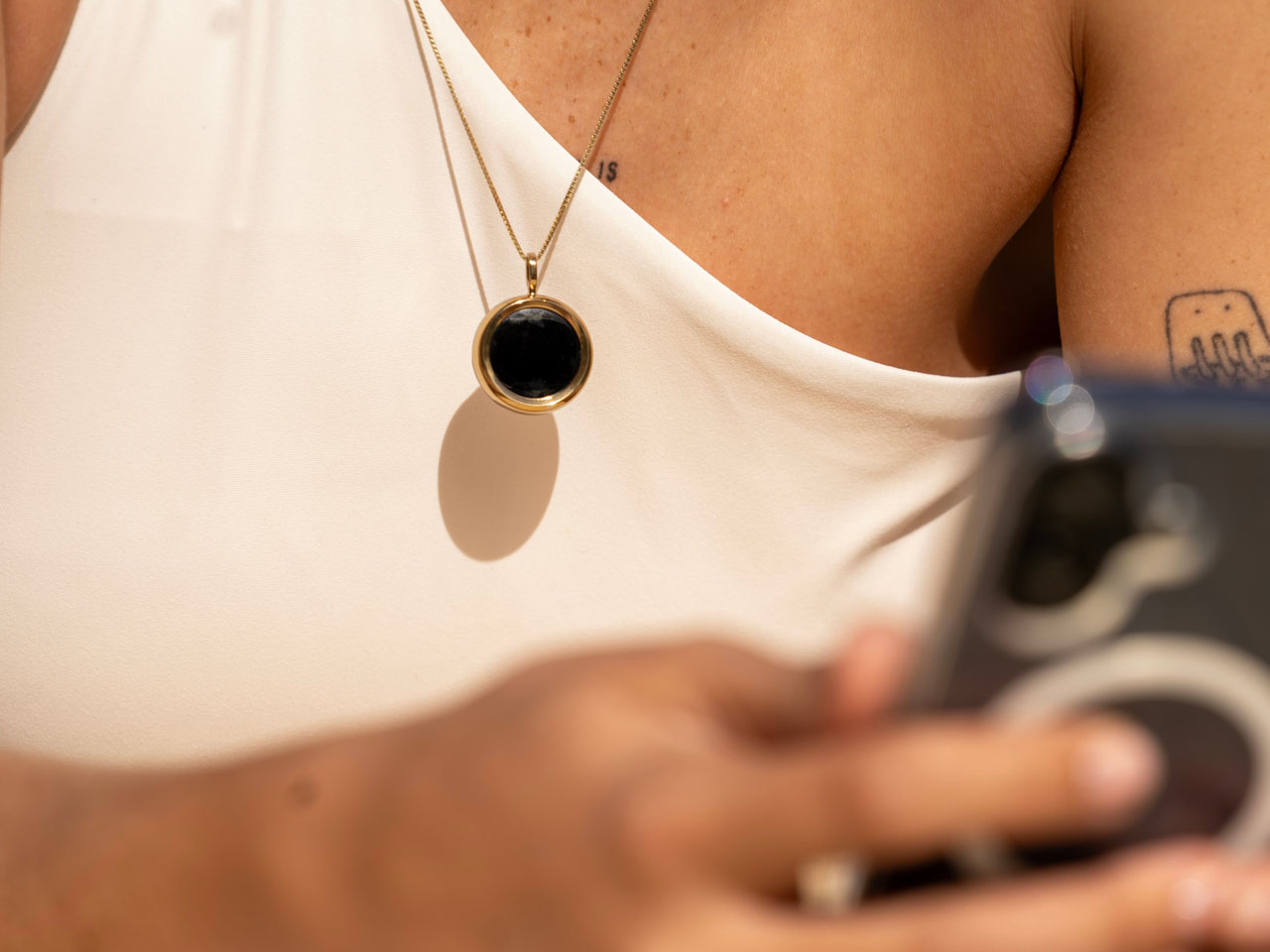The90 Gem，Smart Pendant Necklace，Digital，electronic product，