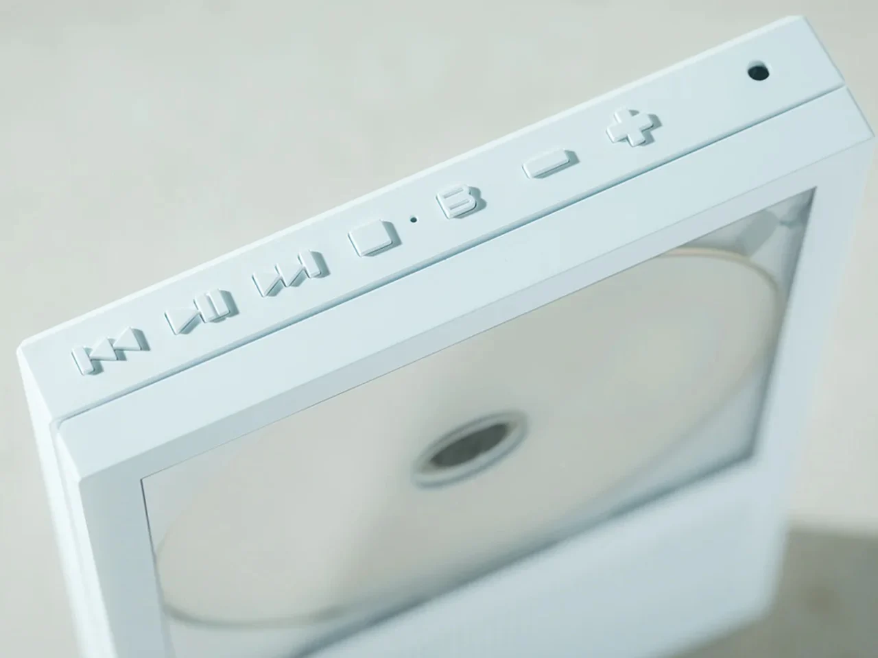 Portable CD，player，Streaming Counterattack，Physical music revival，