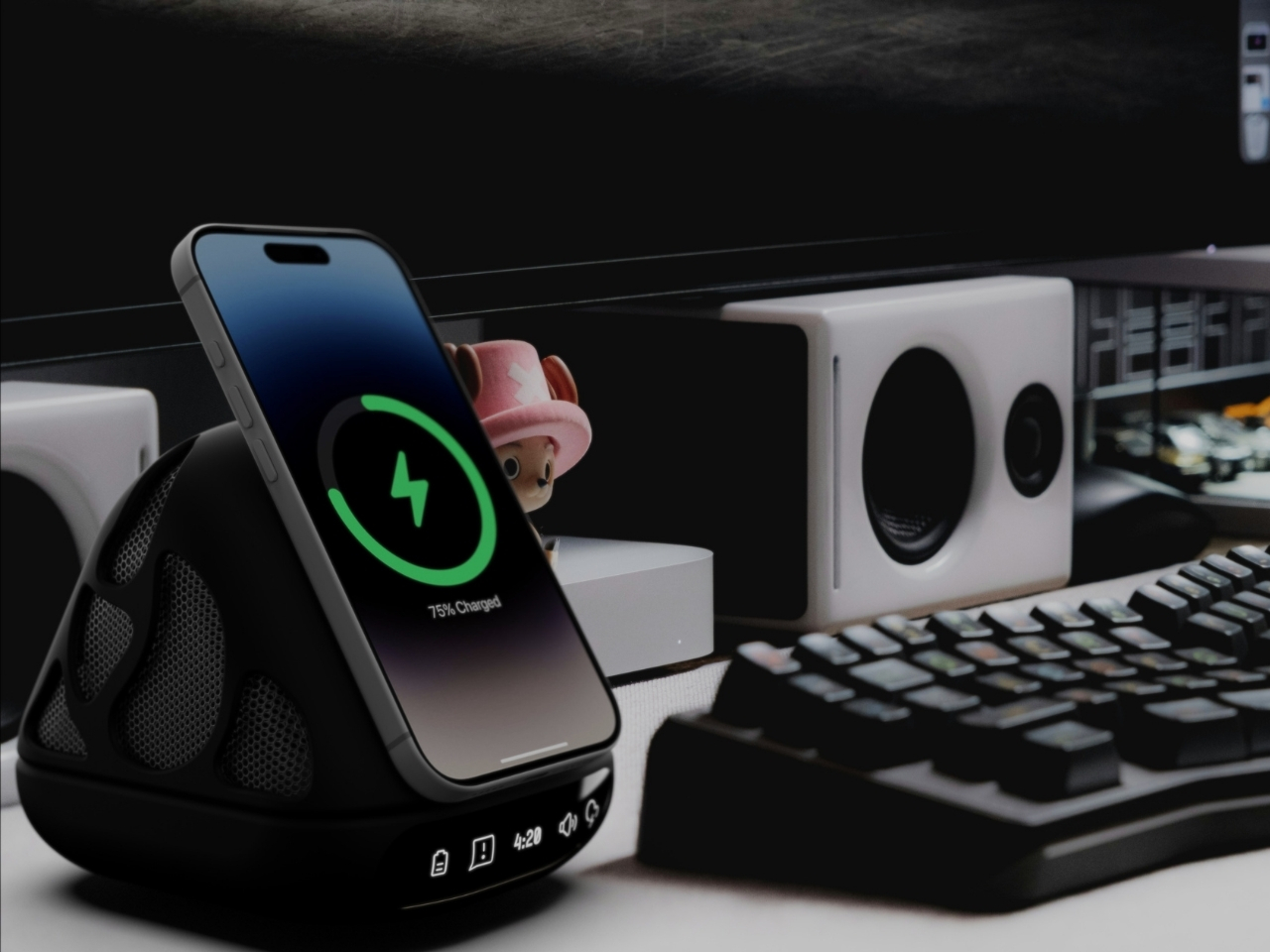 Wireless charging base，Minimalist Desktop，Great office desk items，Desktop Dock，ONZA，