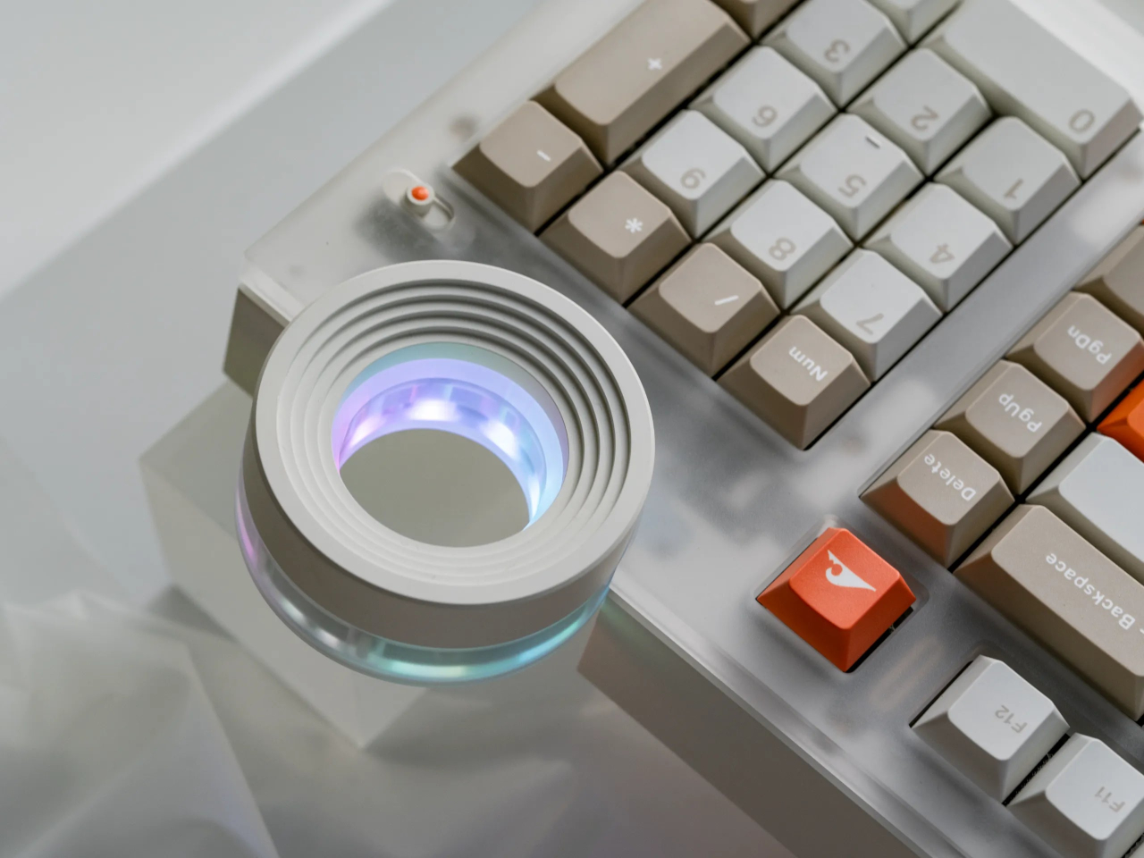 Church of Light，Mechanical keyboard，customized keyboard，Great office desk items，