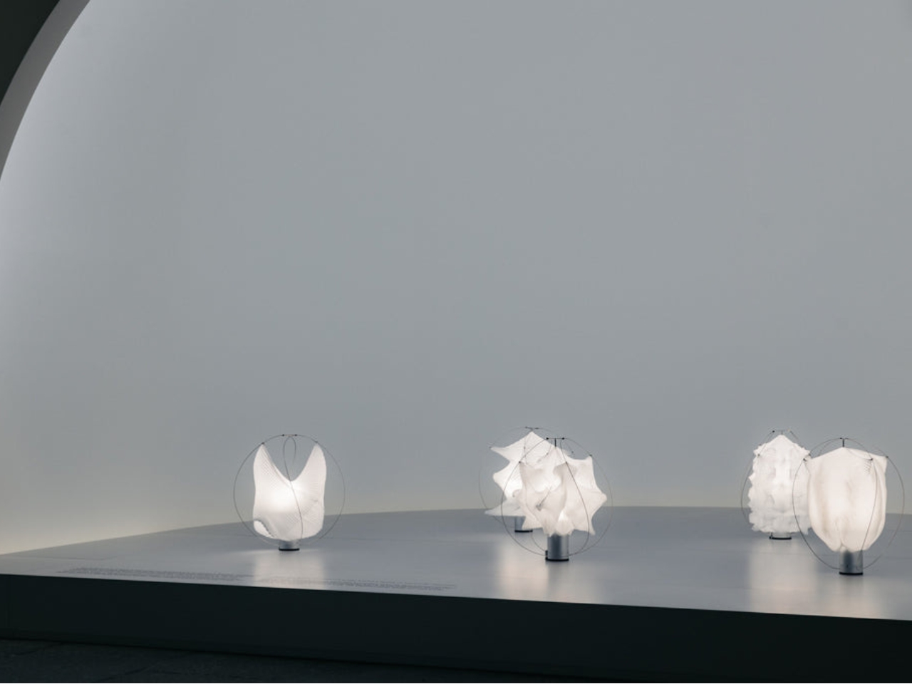 lamps and lanterns，originality，Housewear & Furnishings，Issey Miyake，