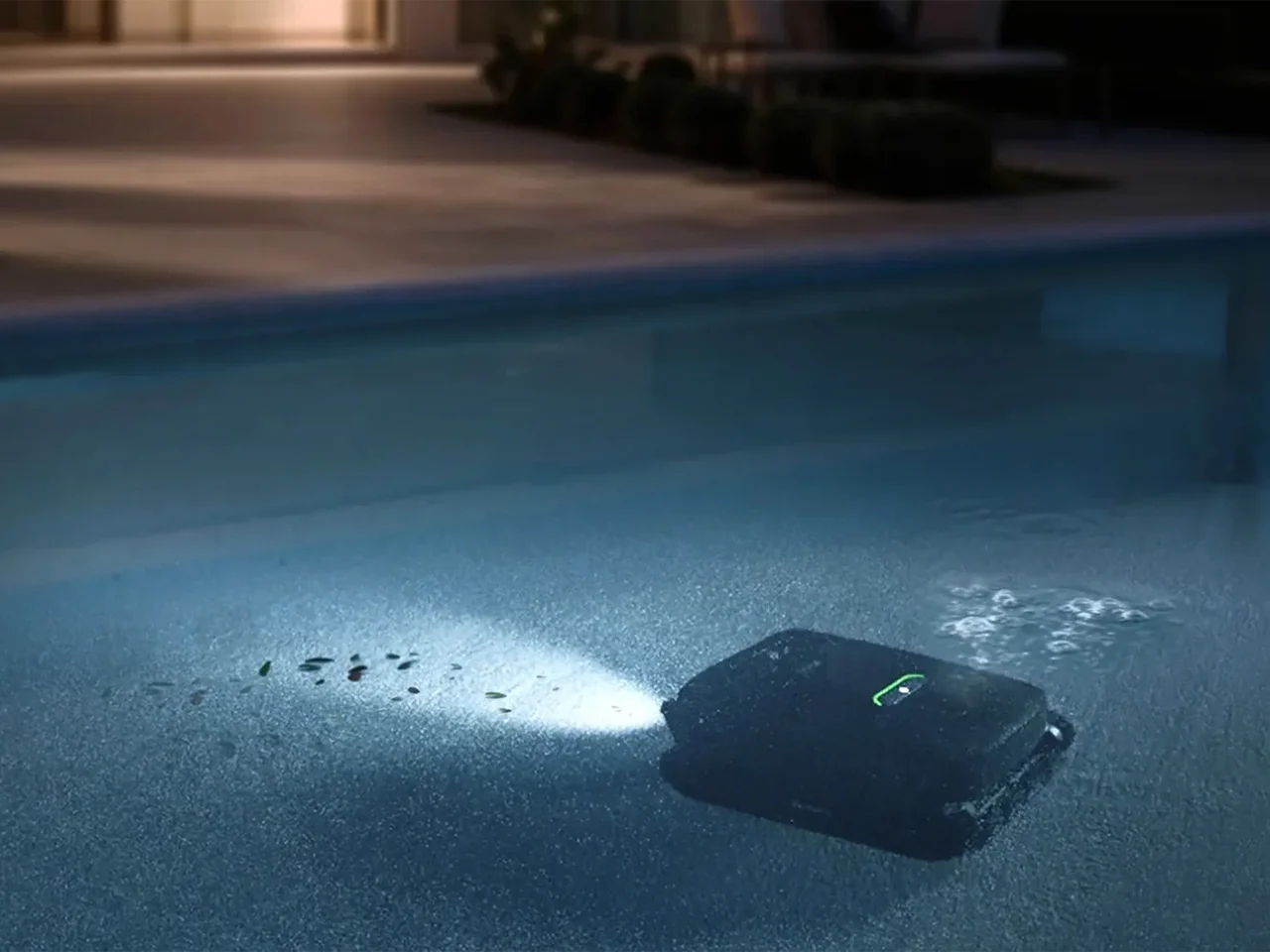 AquaSense X，robot，artificial intelligence，Swimming Pool Robot，