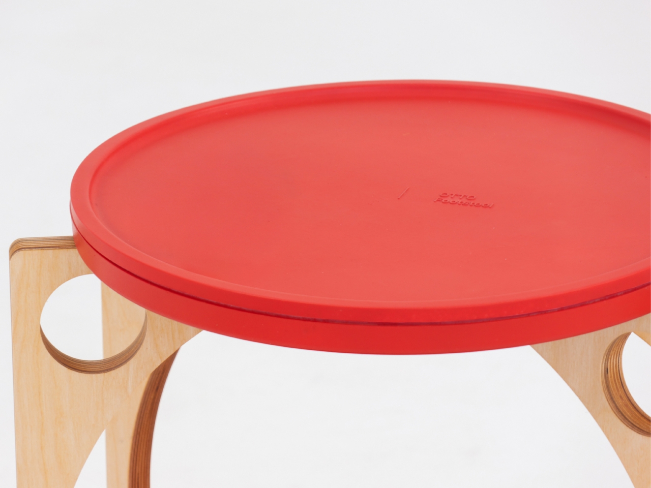 OTTO Footstool，Tumbler Inspiration，Ergonomics，Glued laminated timber，Multifunctional side table，