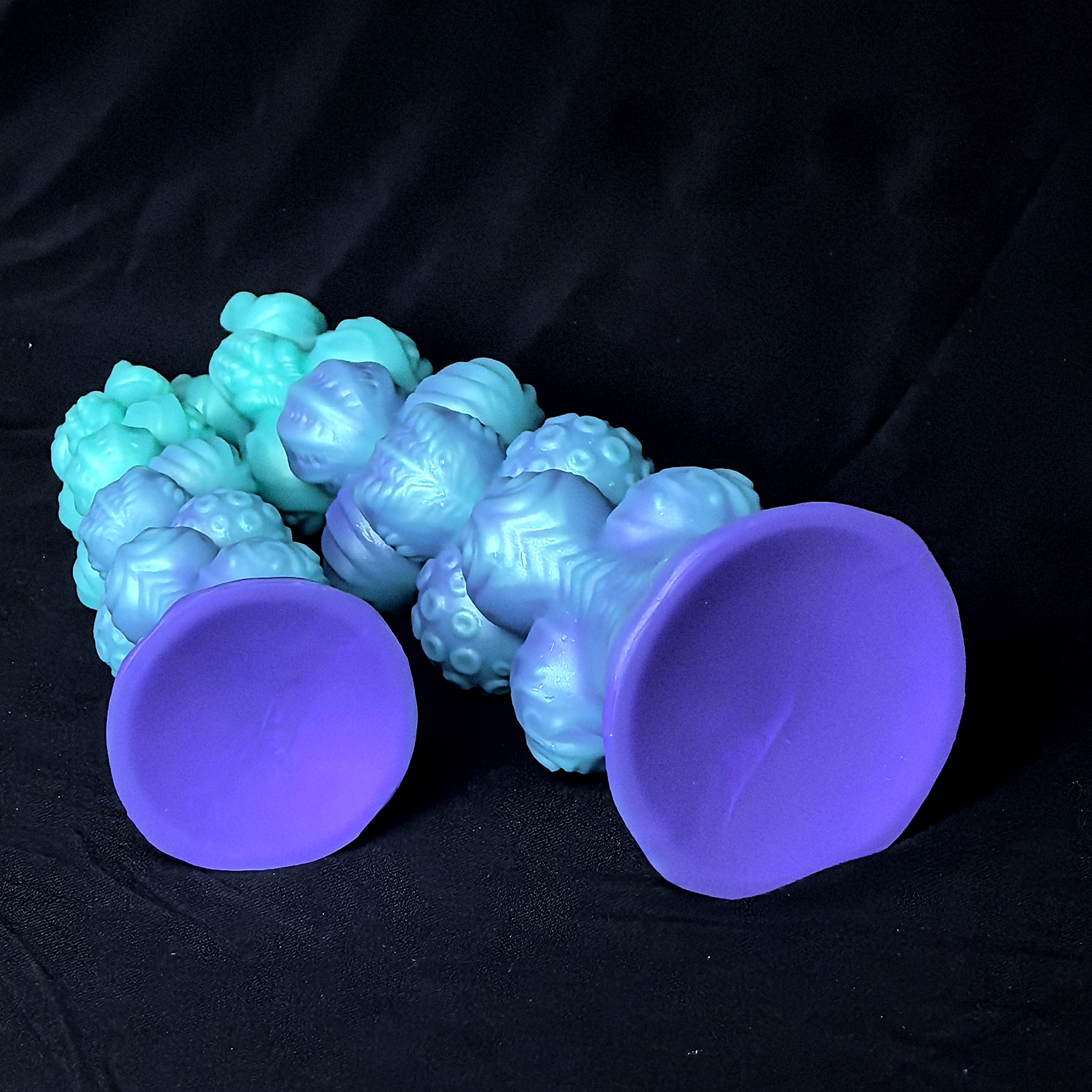 # Adult toys# Alien art，