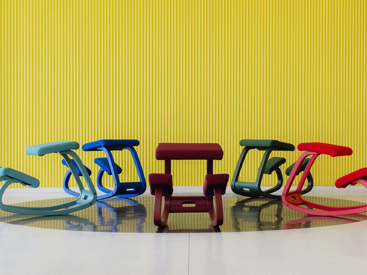 VARIABLE™，Kneeling chair，ergonomic chair，Nordic design，Recycled polyester fabric，