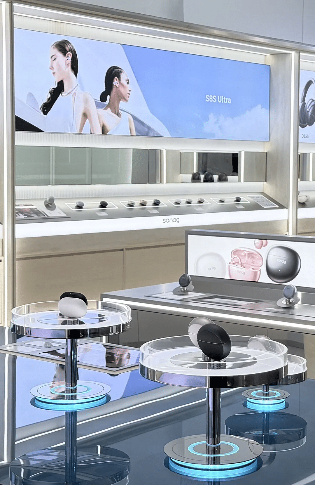Brand design，space design ，Commercial space design，Store Design，VI design，3D rendering，Exhibition design，KV design，