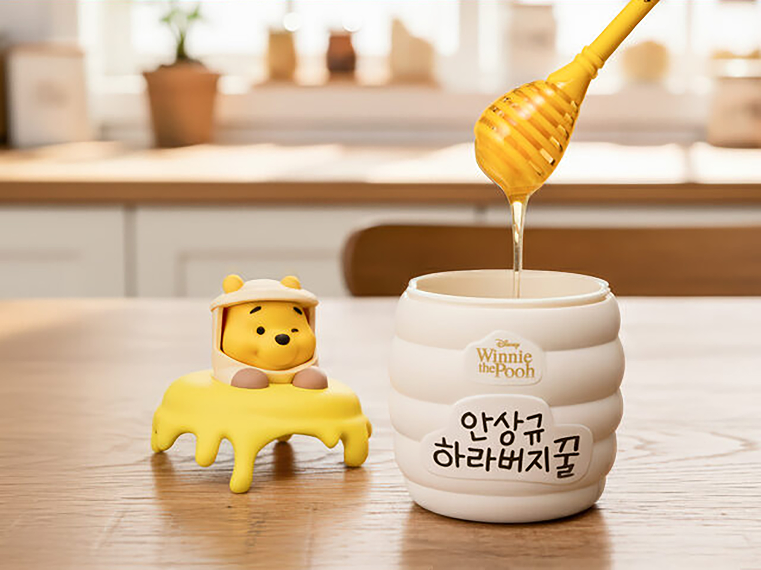 disney，Disney，Winnie the Pooh，Honey pot，