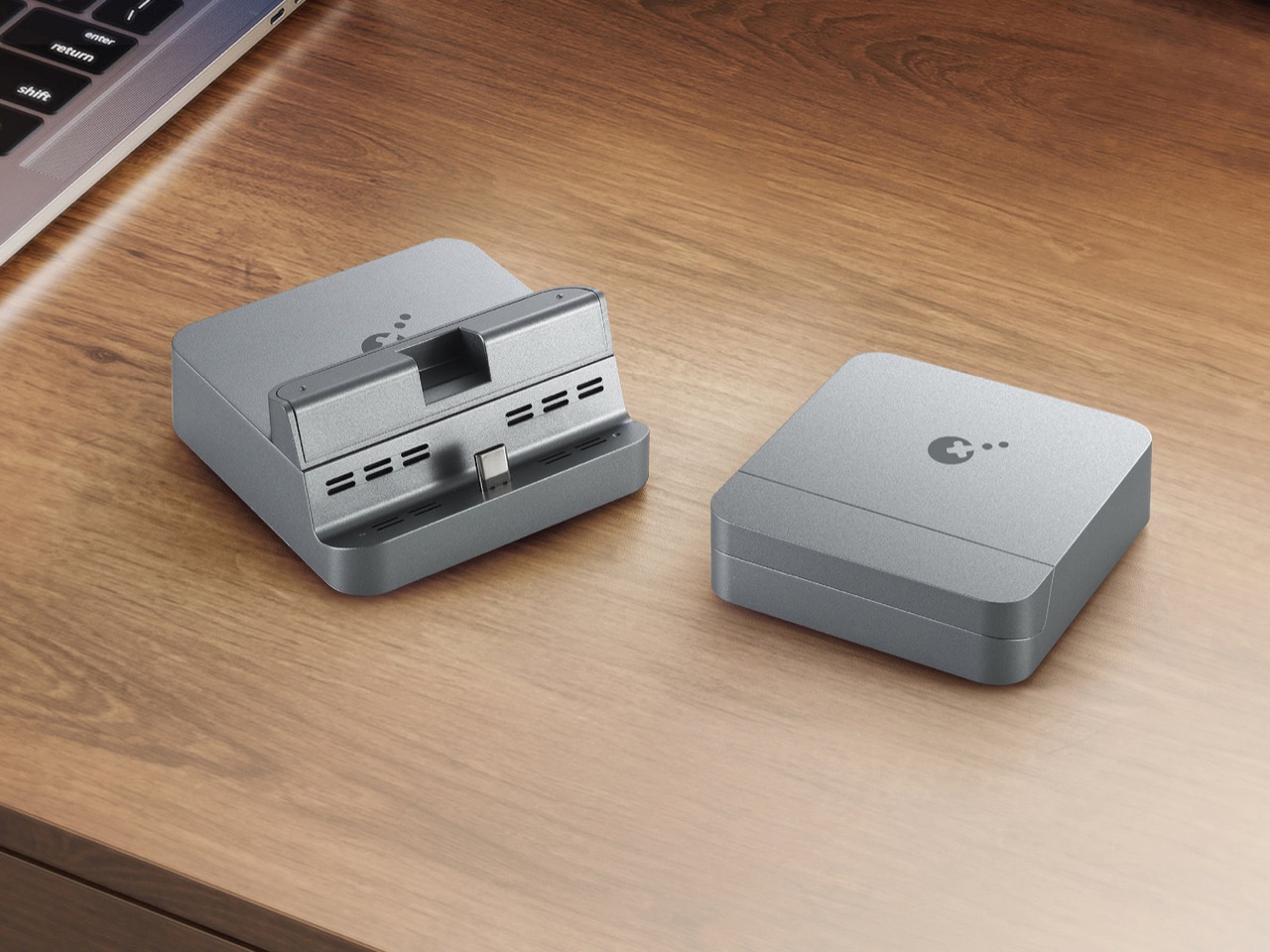 105g Anodized Aluminum，Split Dock，Third gear depth slider，Dustproof flip cover，
