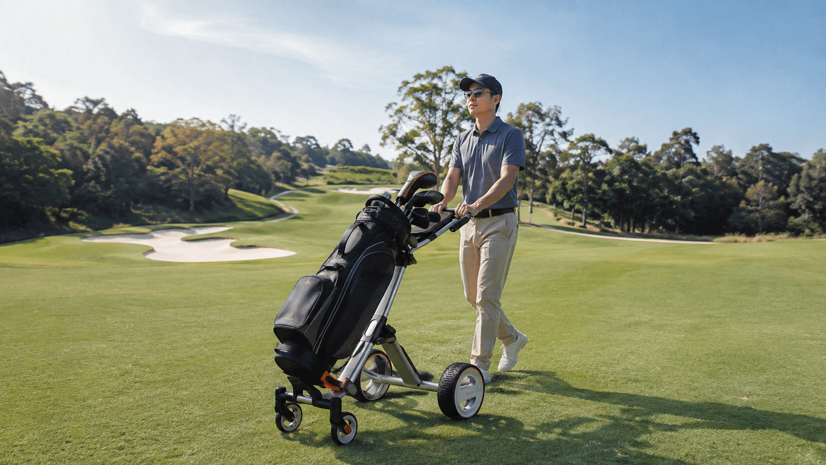 structural feasibility，human-computer interaction optimization，Golf cart，Portable Equipment，Outdoor Equipment Design，folding structure design，Portable electric equipment，Sports equipment design，