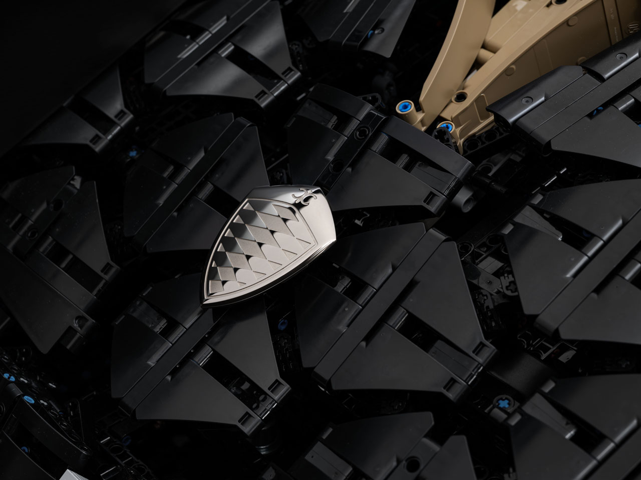 Ghost Mode，Sadair's Spear，Can drive，Full-size engraving，logo，