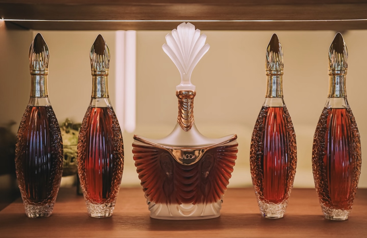 Spirits Wine Ware，Whiskey packaging，Crystal wine，Wine bottle design，Luxury Packaging，New Art Style，ArtNouveau，packing design，