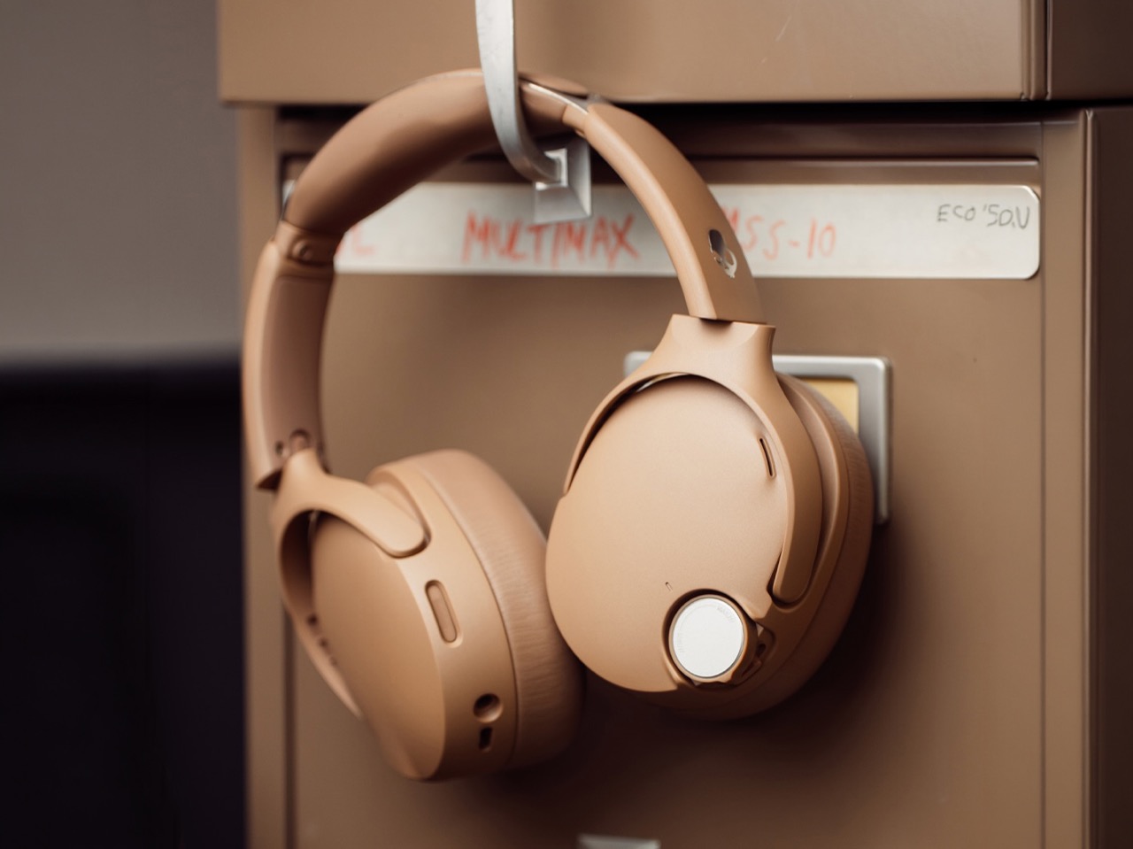Crusher 1080 ANC，Headphones，Digital，electronic product，