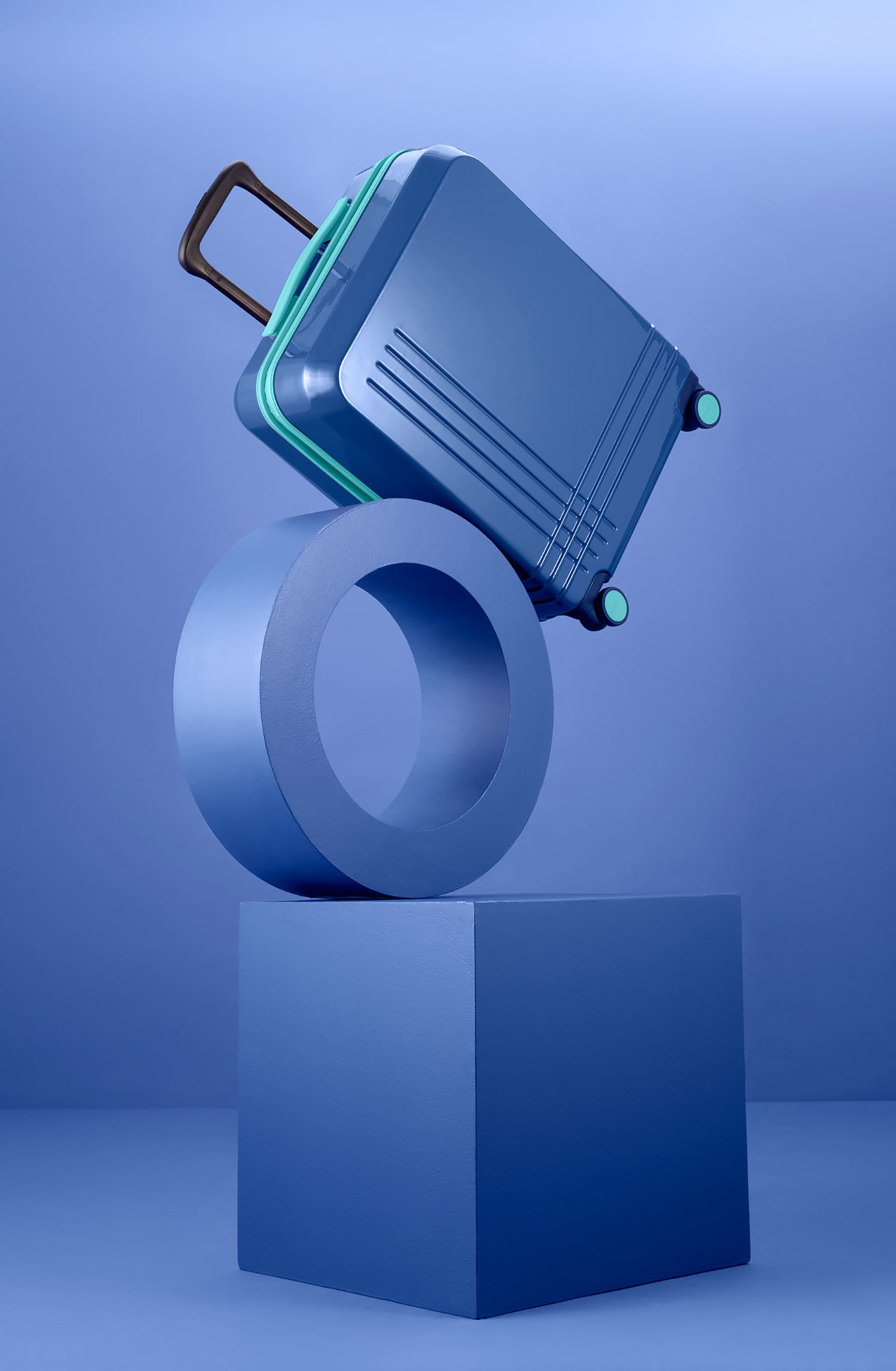 trunk，customized，ROAM，go out，travel，a business travel，