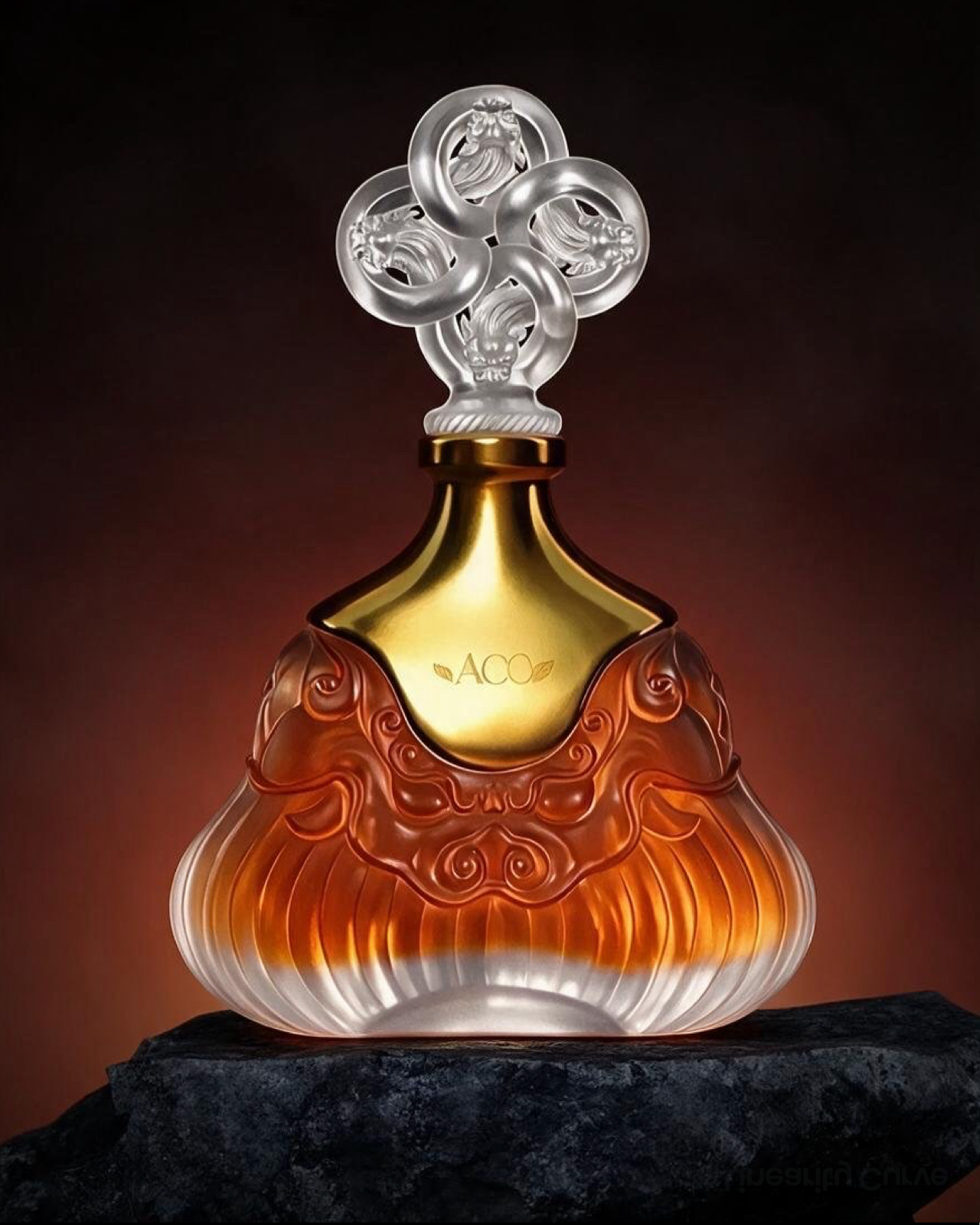 Spirits winery, crystal wine bottle, packaging design, luxury packaging，