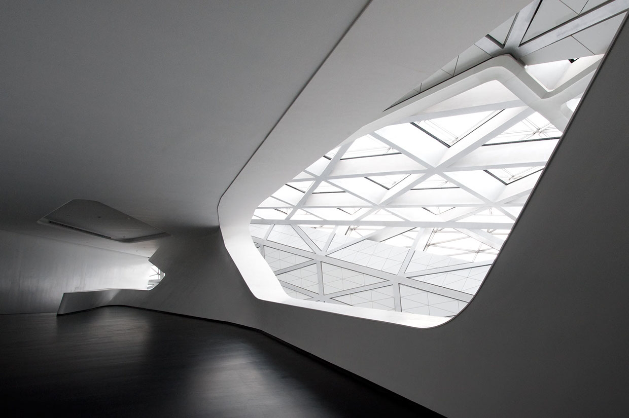 Architectural design，Appearance design，guangzhou opera house ，Zaha，Seattle Central Library ，Building interior，