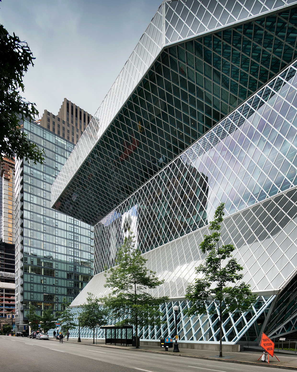Architectural design，Appearance design，guangzhou opera house ，Zaha，Seattle Central Library ，Building interior，